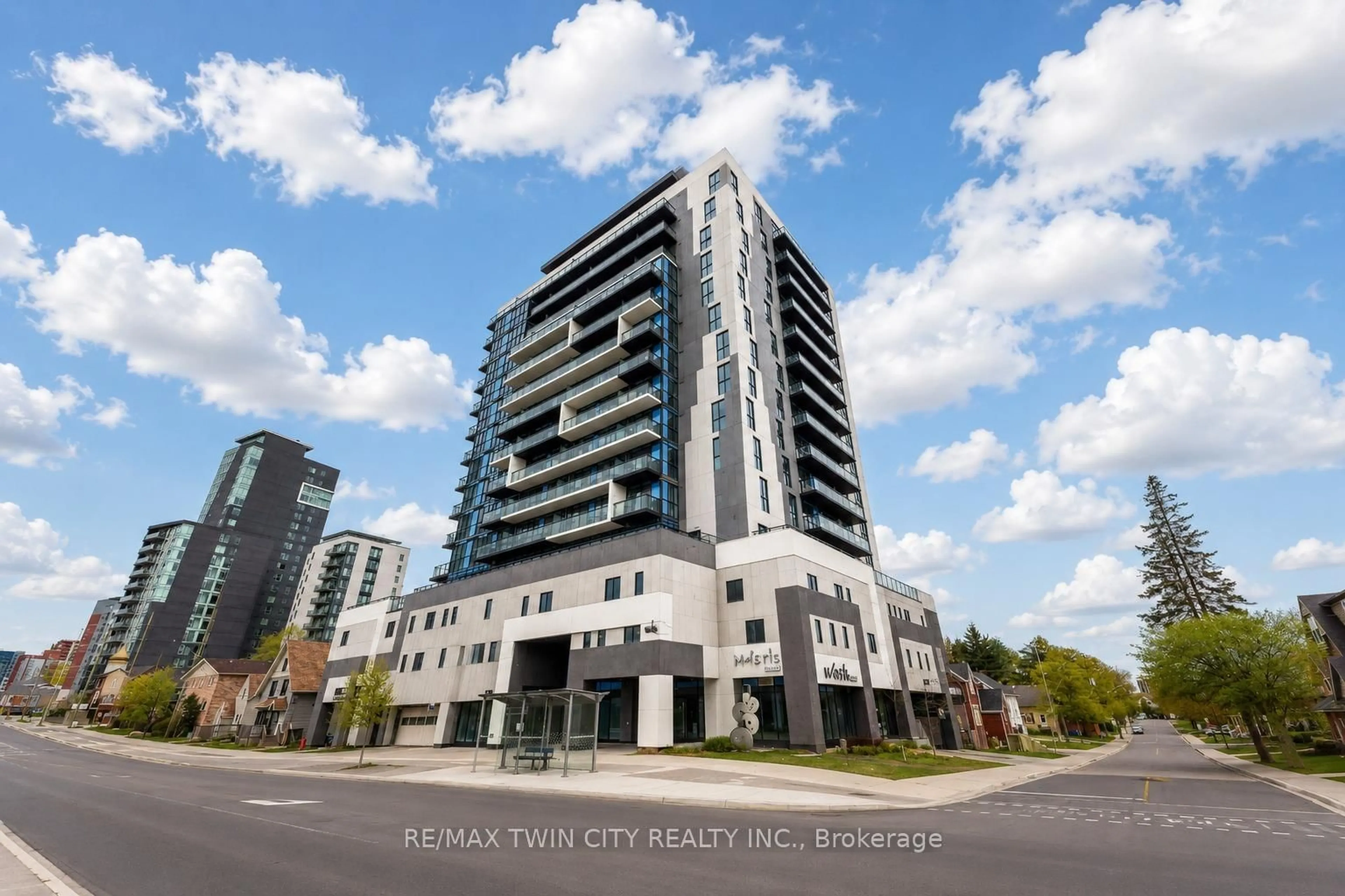 Unknown for 128 King St #904, Waterloo Ontario N2J 2X9