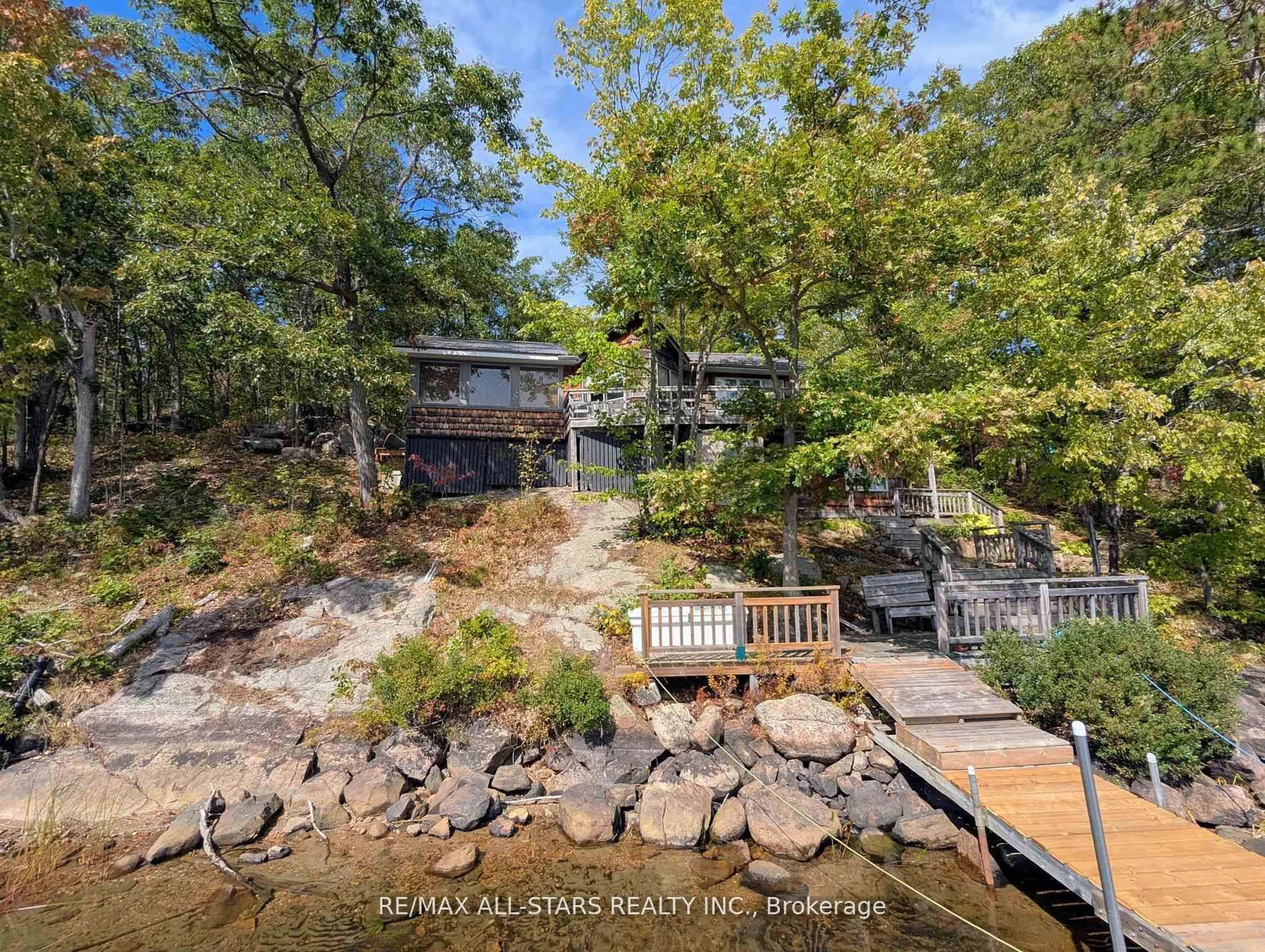 A pic from outside/outdoor area/front of a property/back of a property/a pic from drone, water/lake/river/ocean view for 754 Loucks Lake Wao, North Kawartha Ontario K0L 1A0