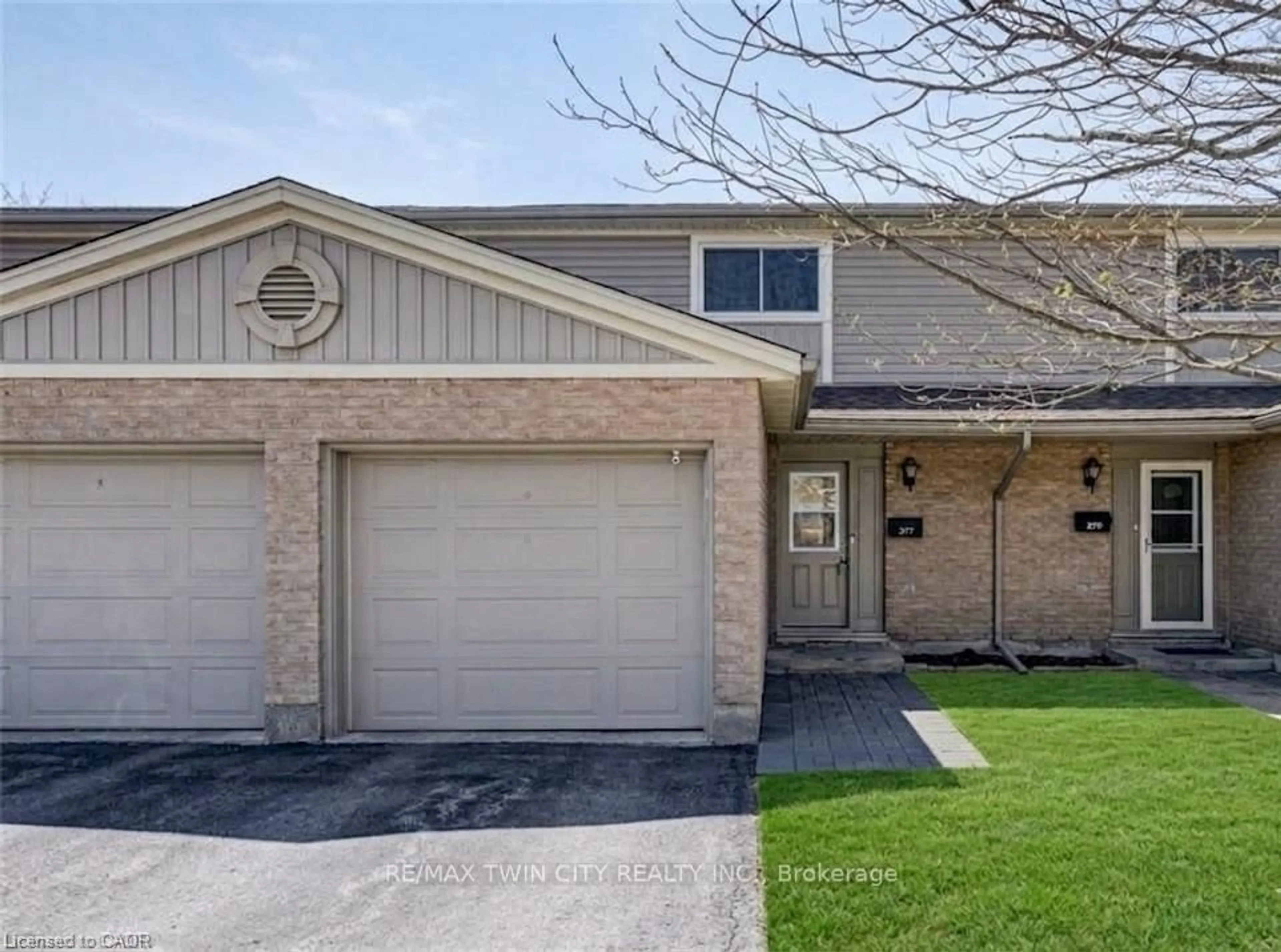 Unknown for 277 PIONEER Dr, Kitchener Ontario N2P 1M9