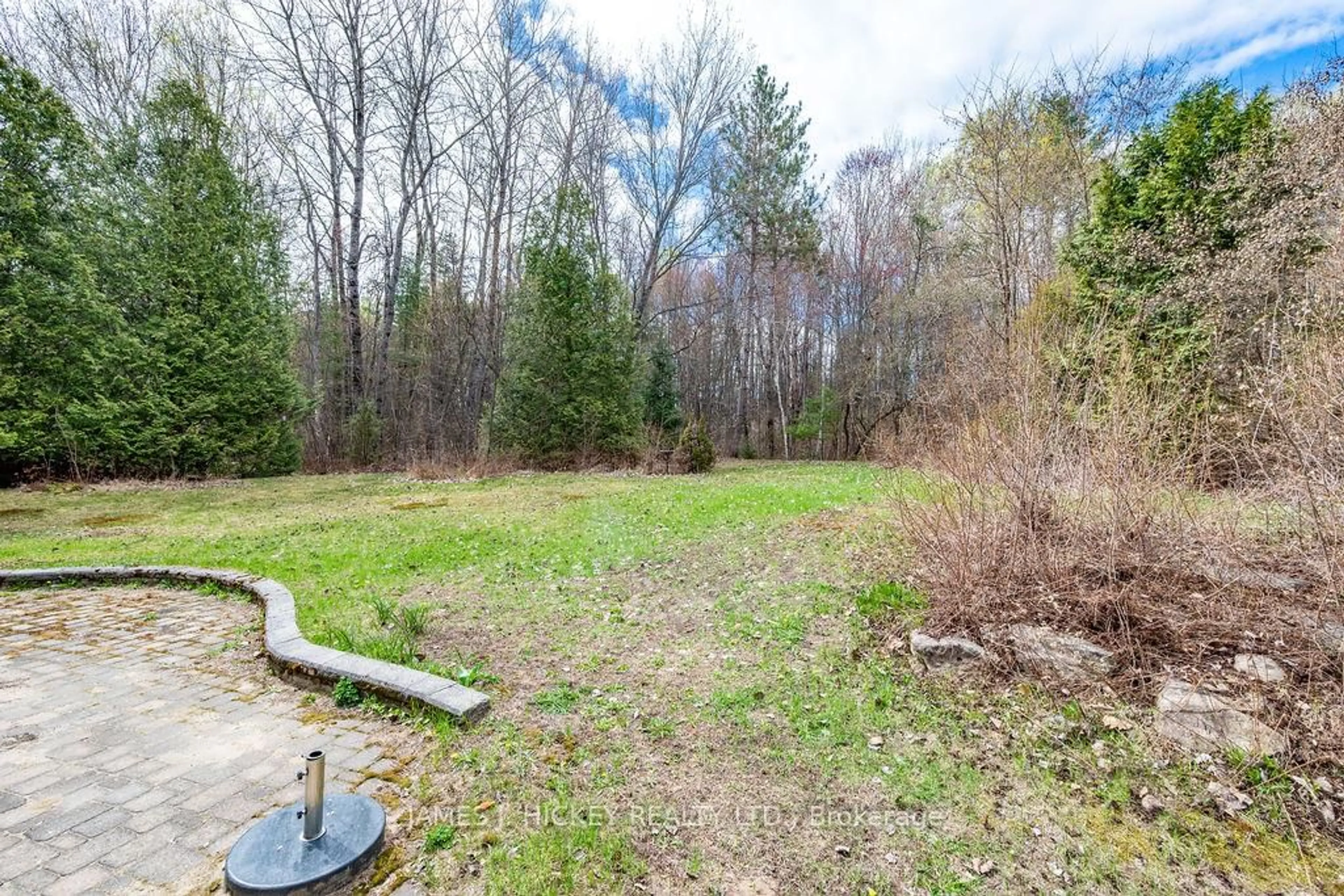 Patio, forest/trees view for 250 Thomas St, Deep River Ontario K0J 1P0