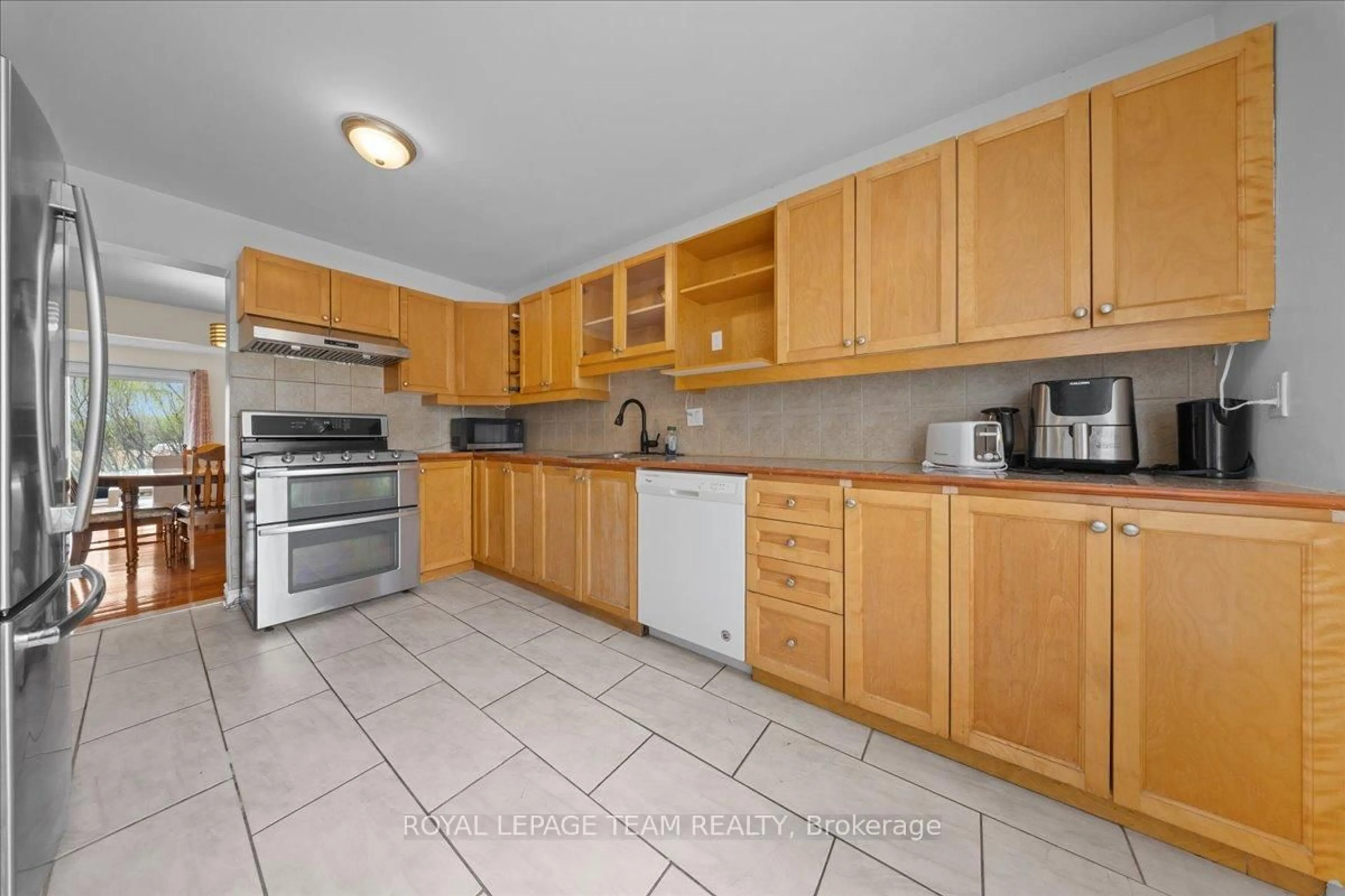 Unknown for 3483 Mccarthy Rd #20, Ottawa Ontario K1V 8Z9