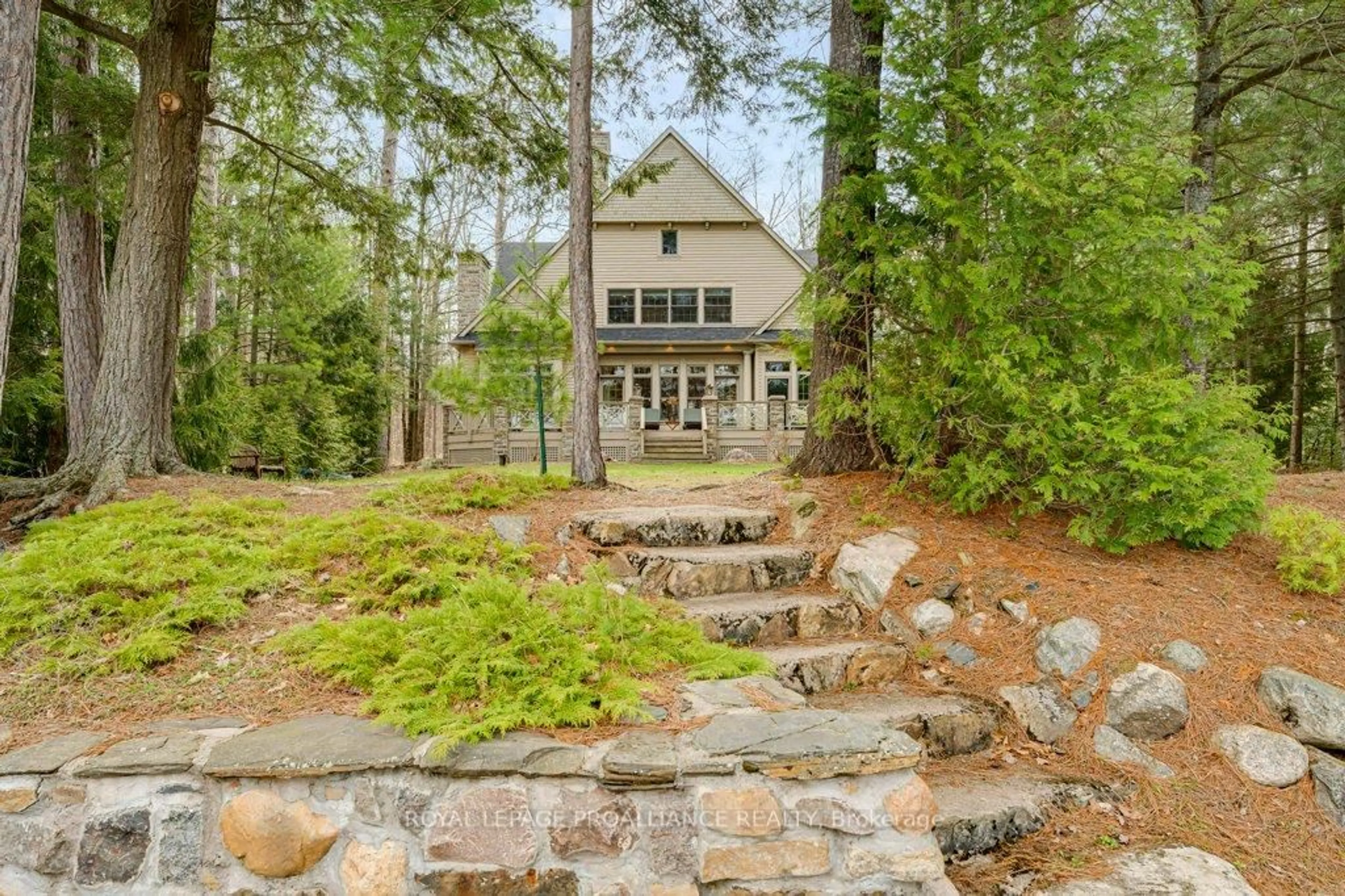 Unknown for 1031 B Rekrview Lane, Cloyne Ontario K0H 1K0