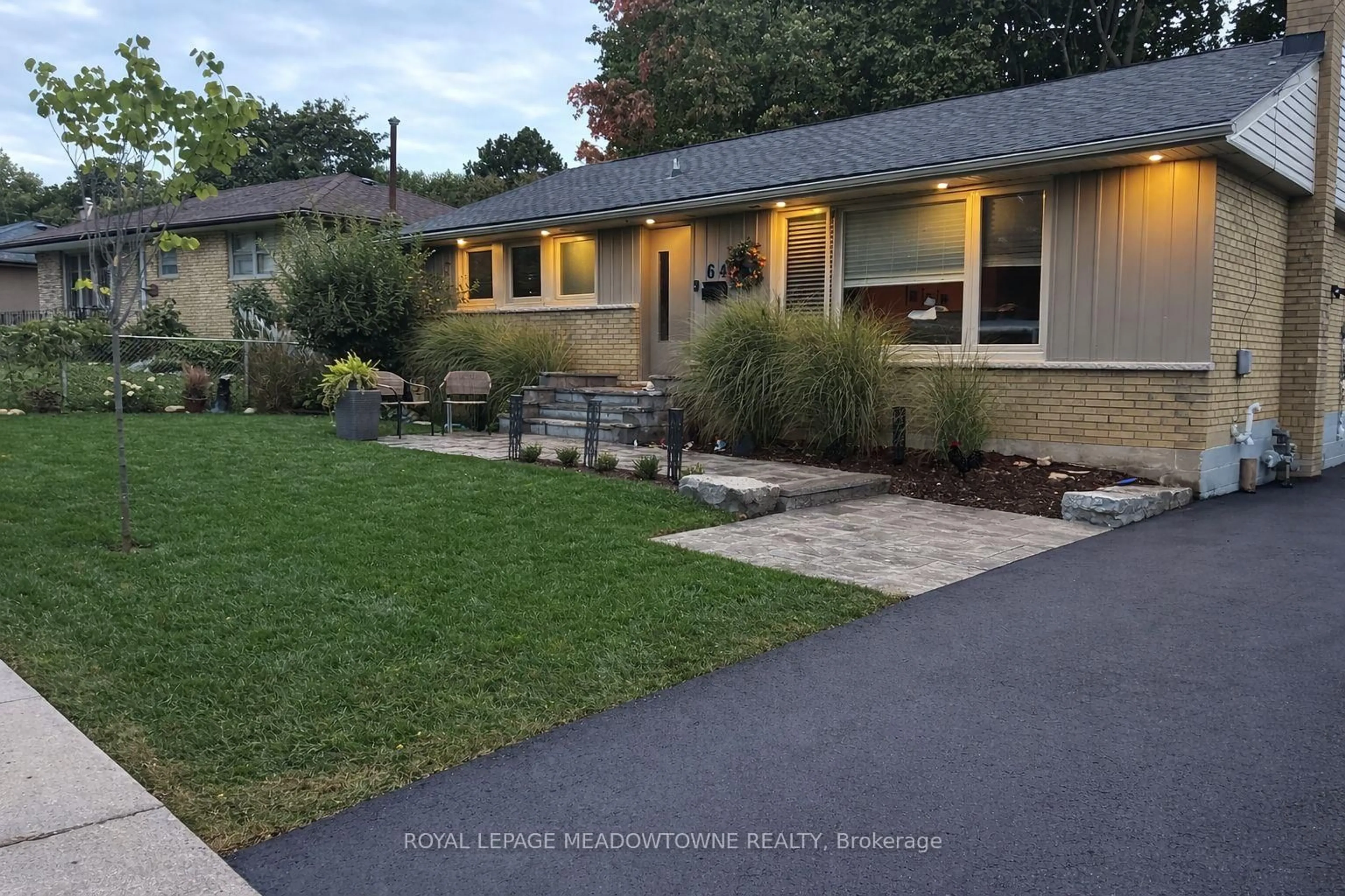 Unknown for 64 Dumbarton St, Guelph Ontario N1E 3T6