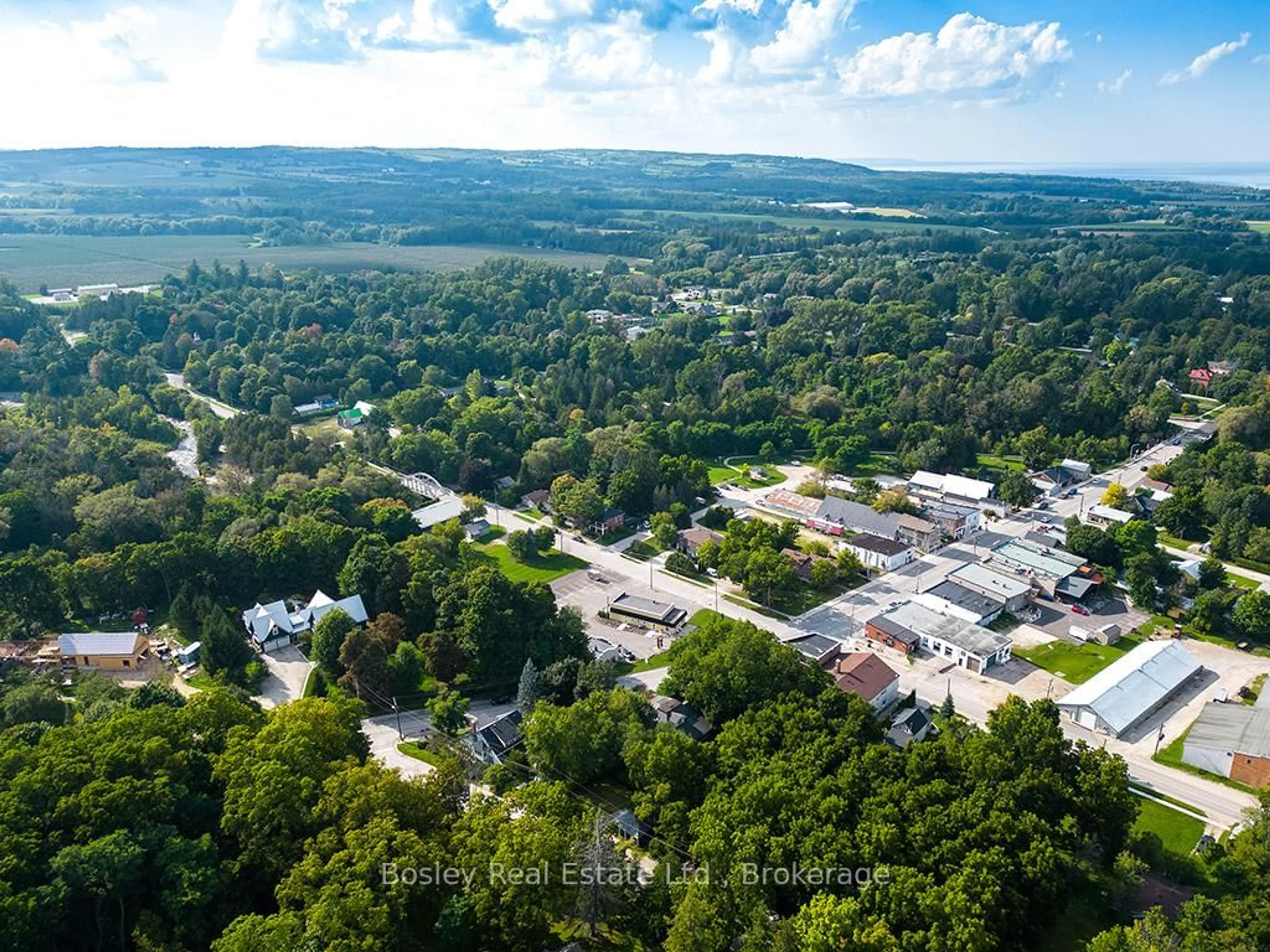 Unknown for 103 Brook St, Blue Mountains Ontario N0H 1J0