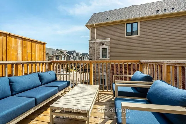 16 Place Polonaise Dr, Grimsby 5