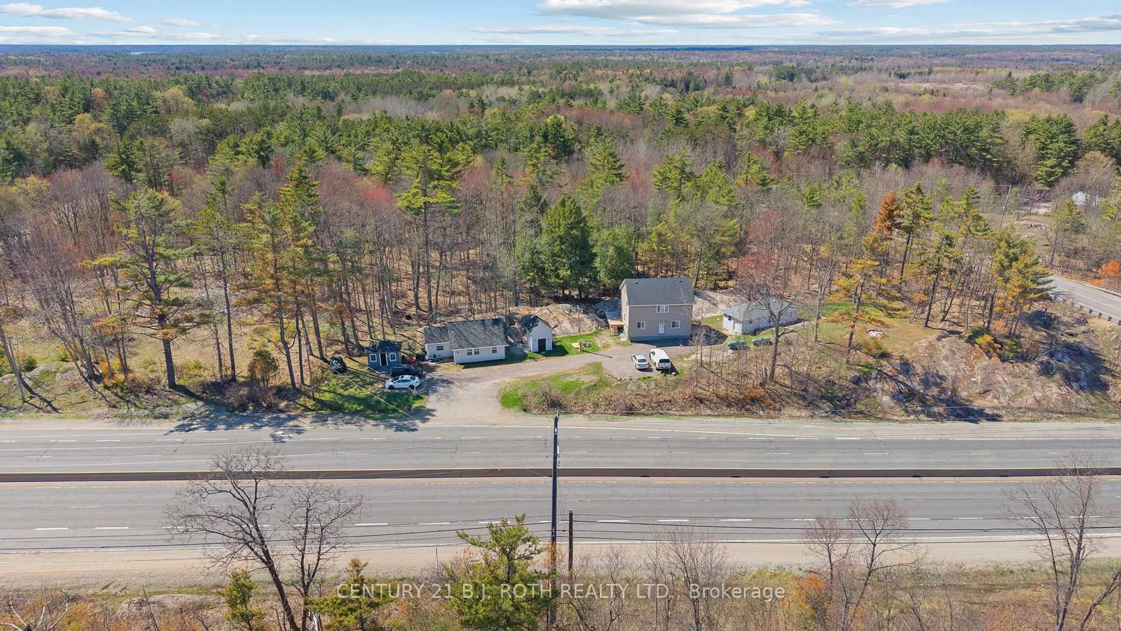 Unknown for 1411 Hwy 11, Gravenhurst Ontario P0E 1G0