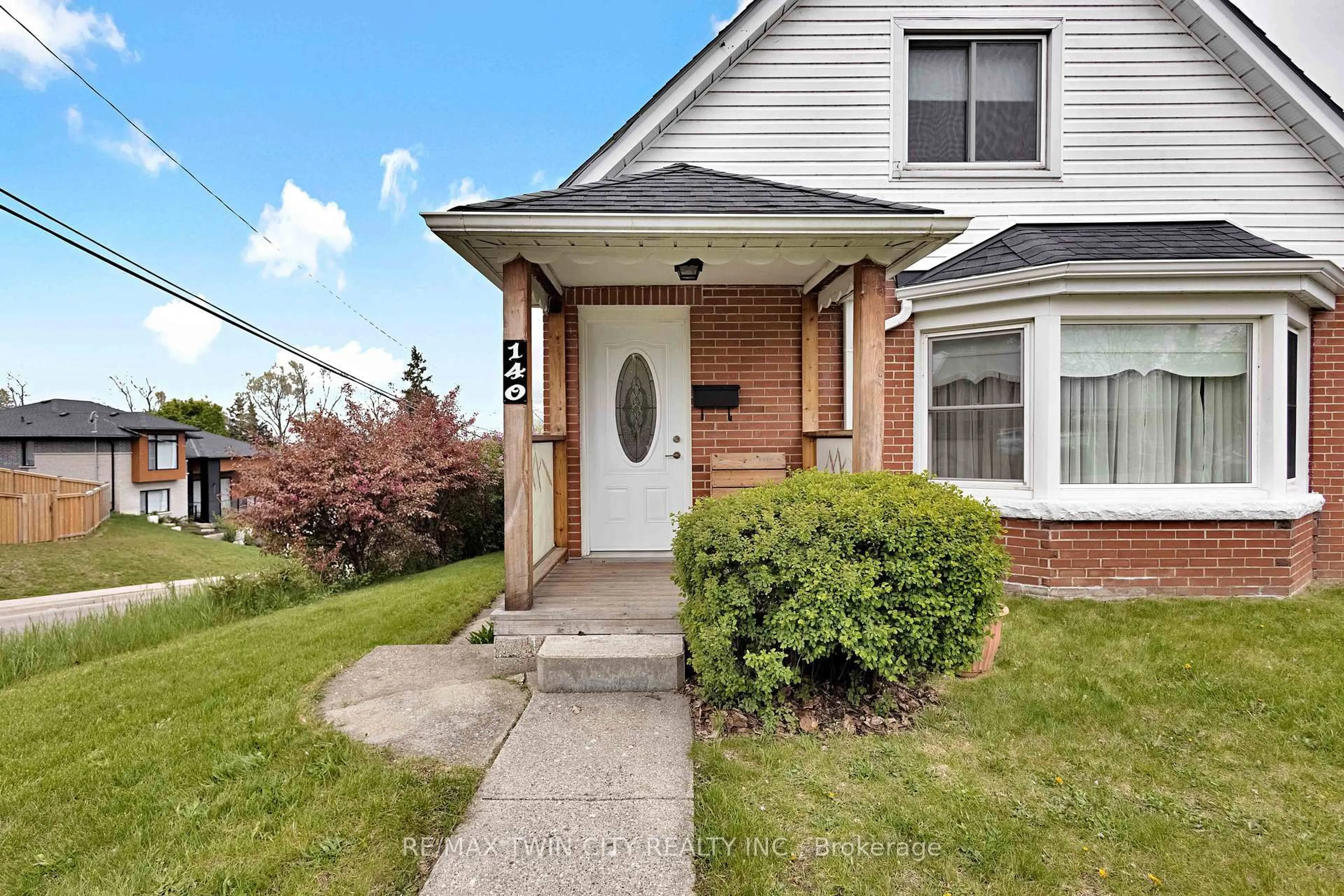 Unknown for 140 Terrace Hill St, Brantford Ontario N3R 1G6