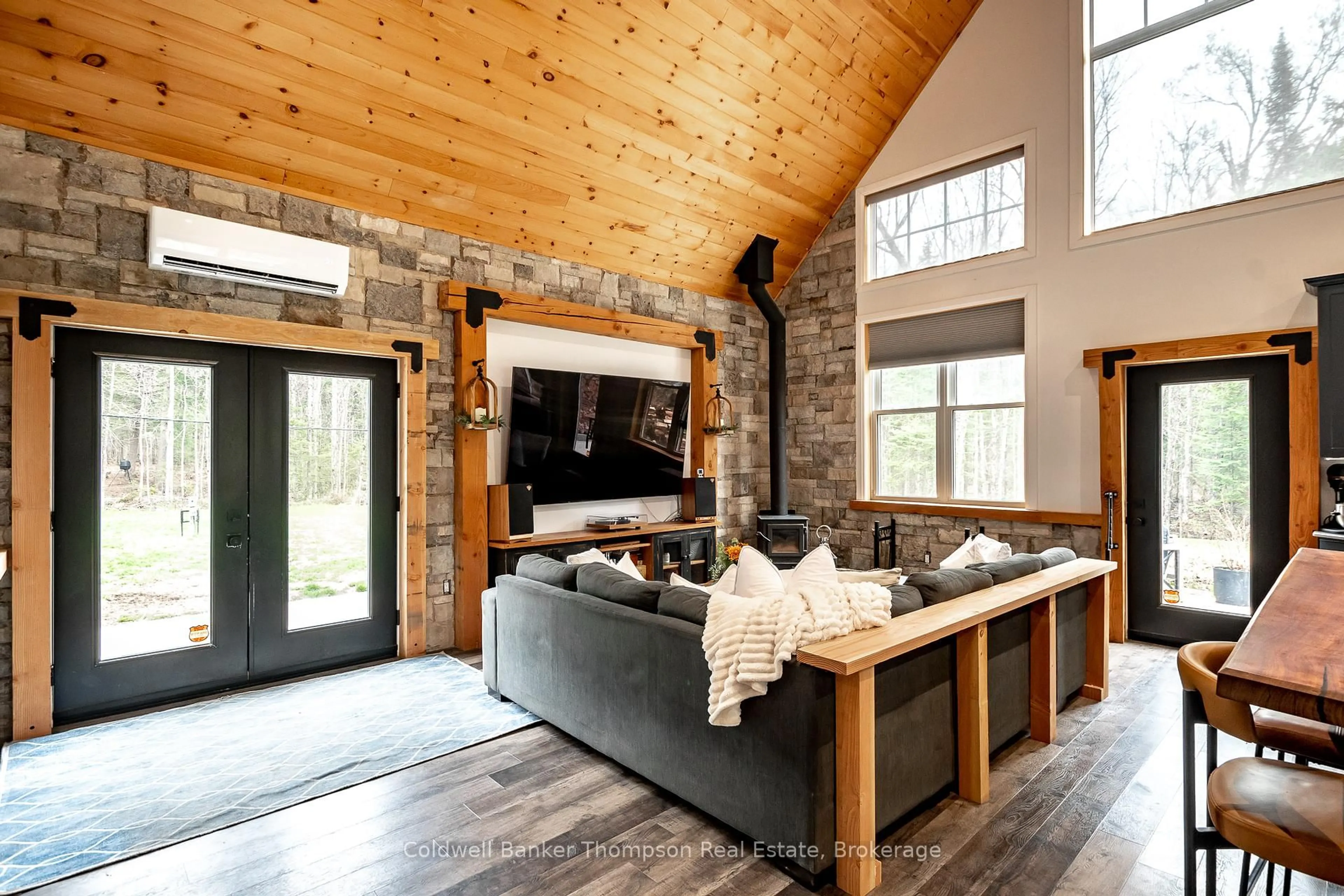 Unknown for 1024 Fieldale Rd, Lake of Bays Ontario P1H 2J6