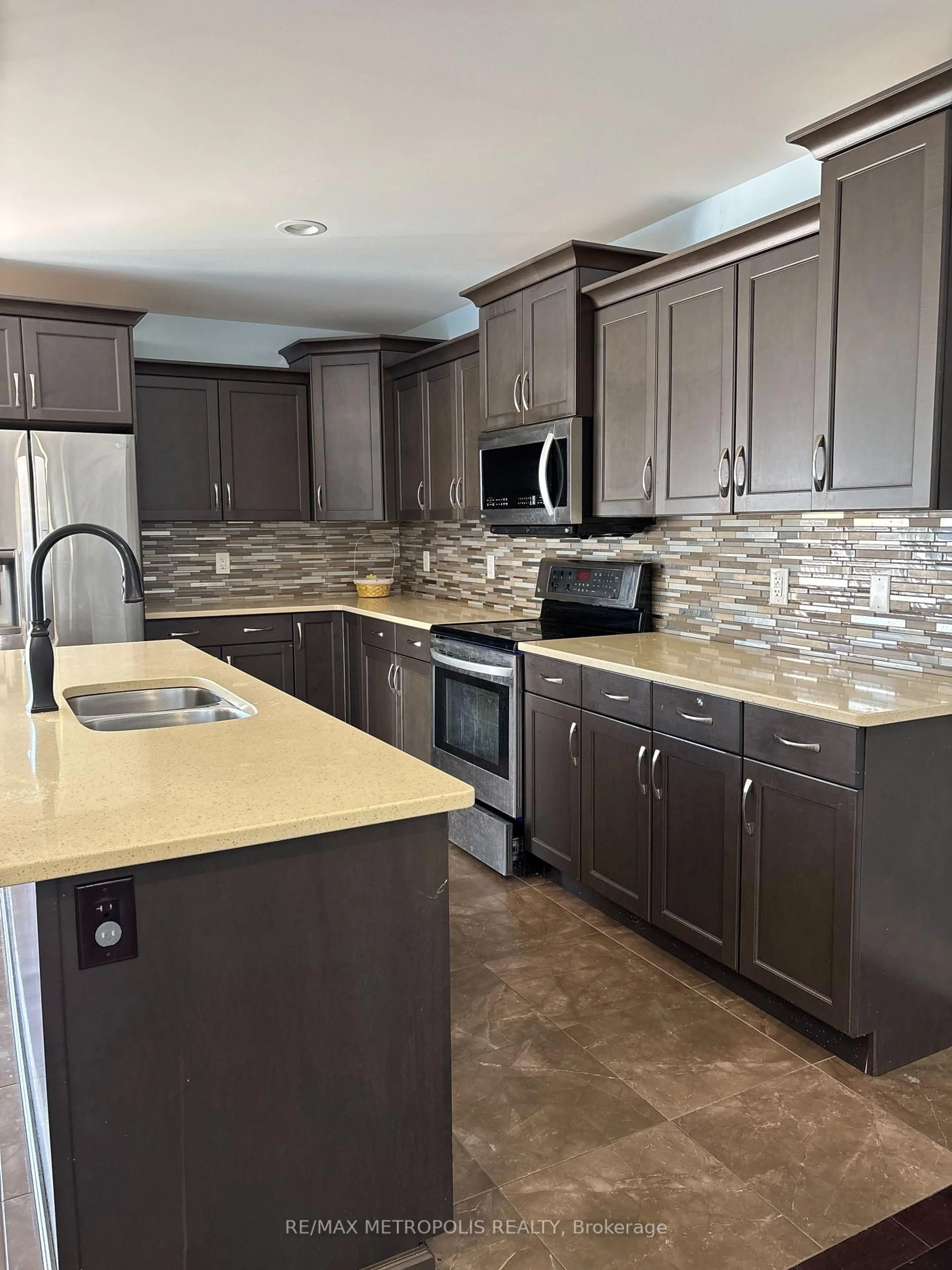 Unknown for 217 Jasmine Dr, Lakeshore Ontario N0R 1A0
