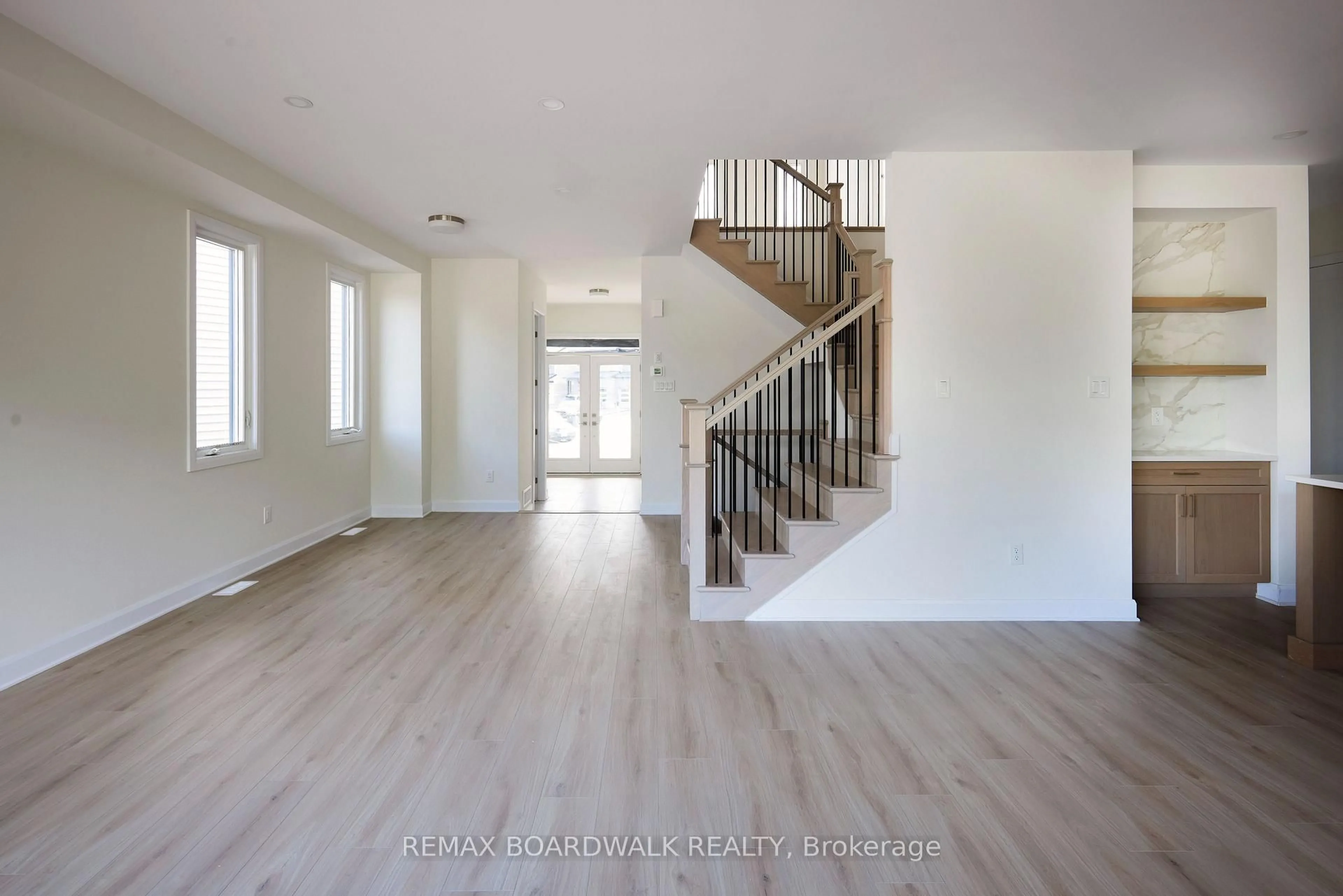 Unknown for 724 Kenny Gordon Ave, Ottawa Ontario K4M 0X8