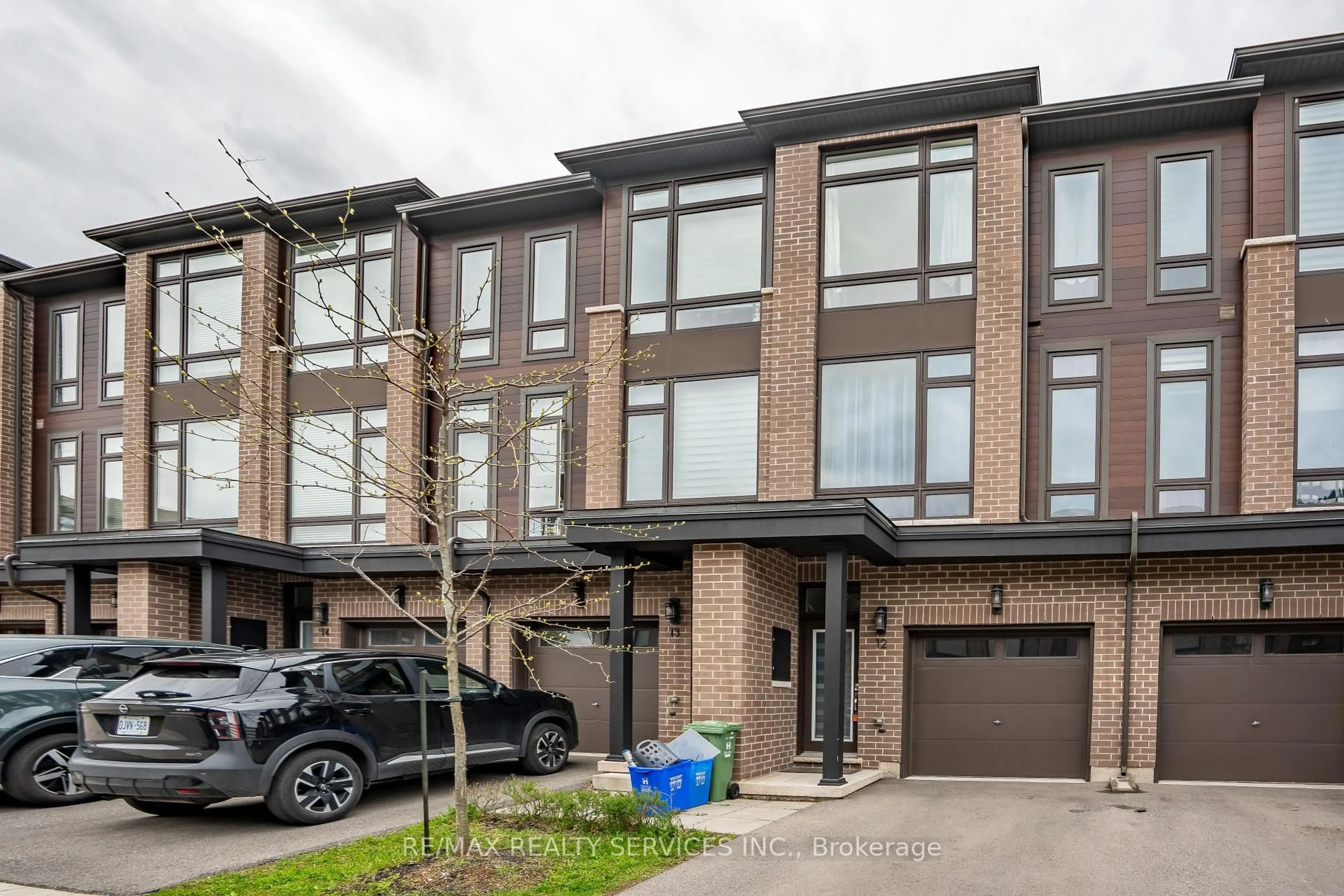 Unknown for 270 Melvin Ave #12, Hamilton Ontario L8H 2K2