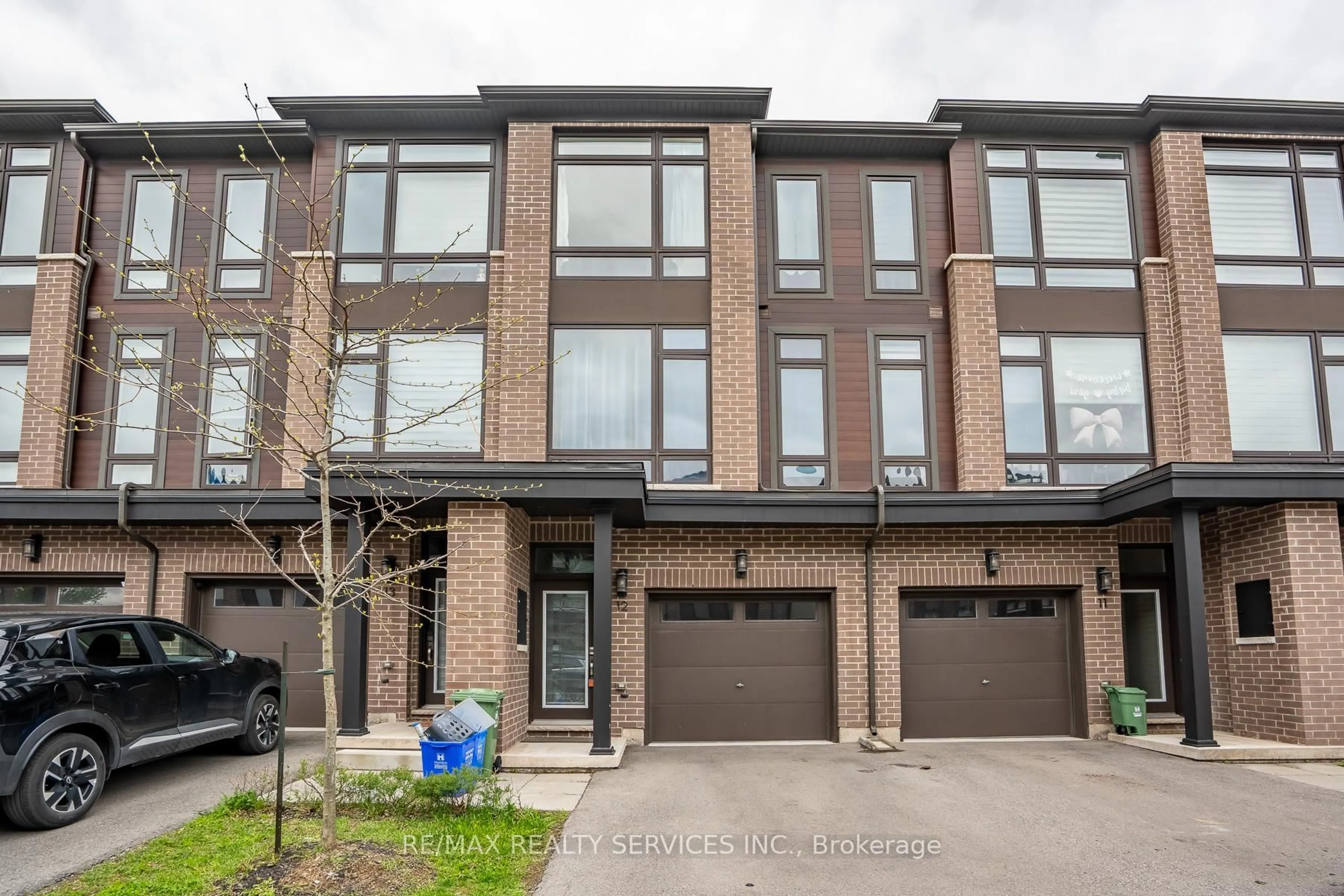 Unknown for 270 Melvin Ave #12, Hamilton Ontario L8H 2K2