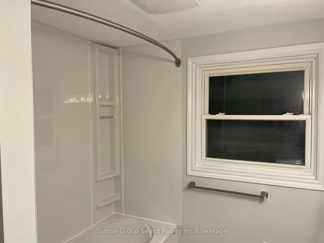 100 Finkle St, Woodstock 4