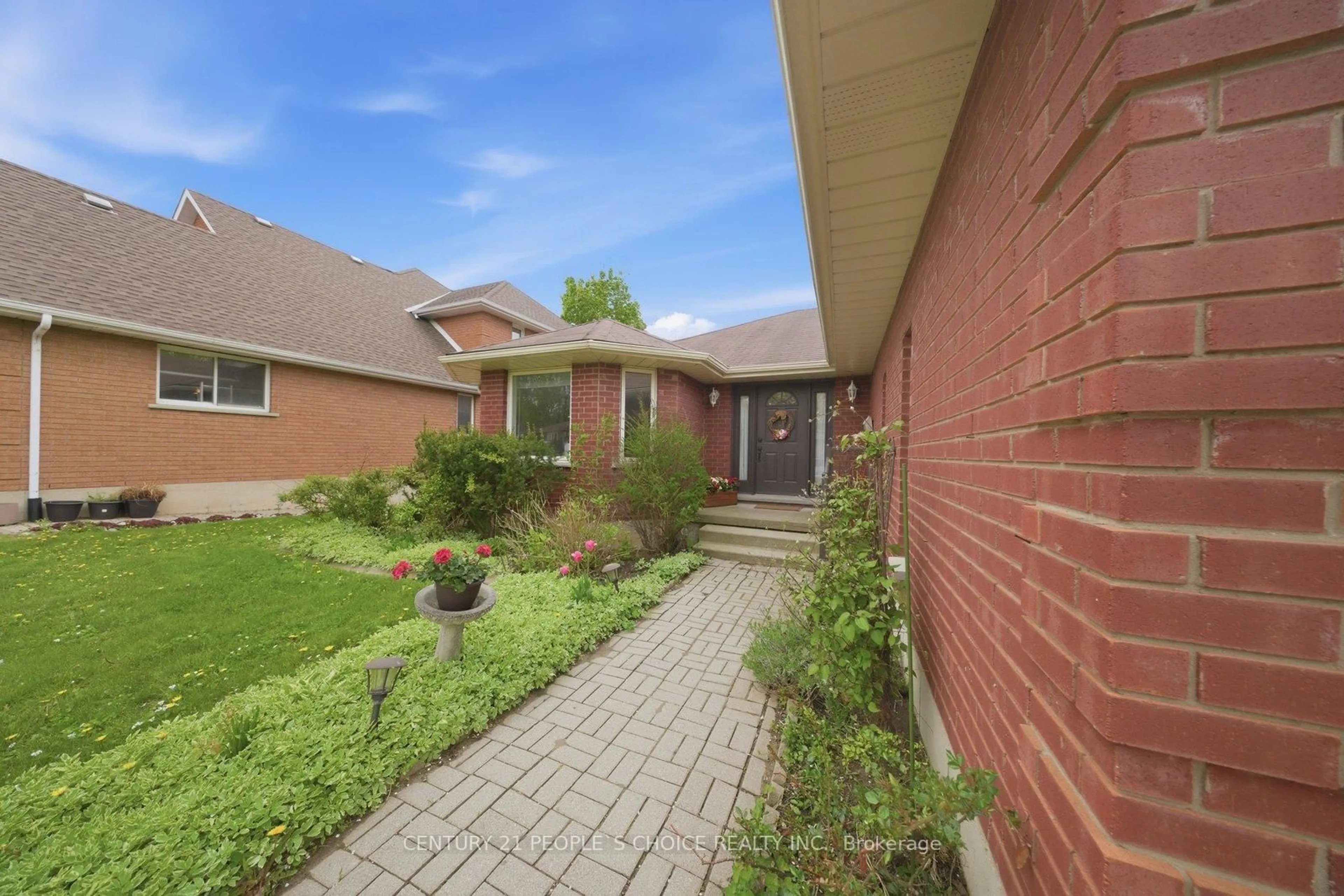 Unknown for 109 Gillin Rd, Brantford Ontario N3P 1X4