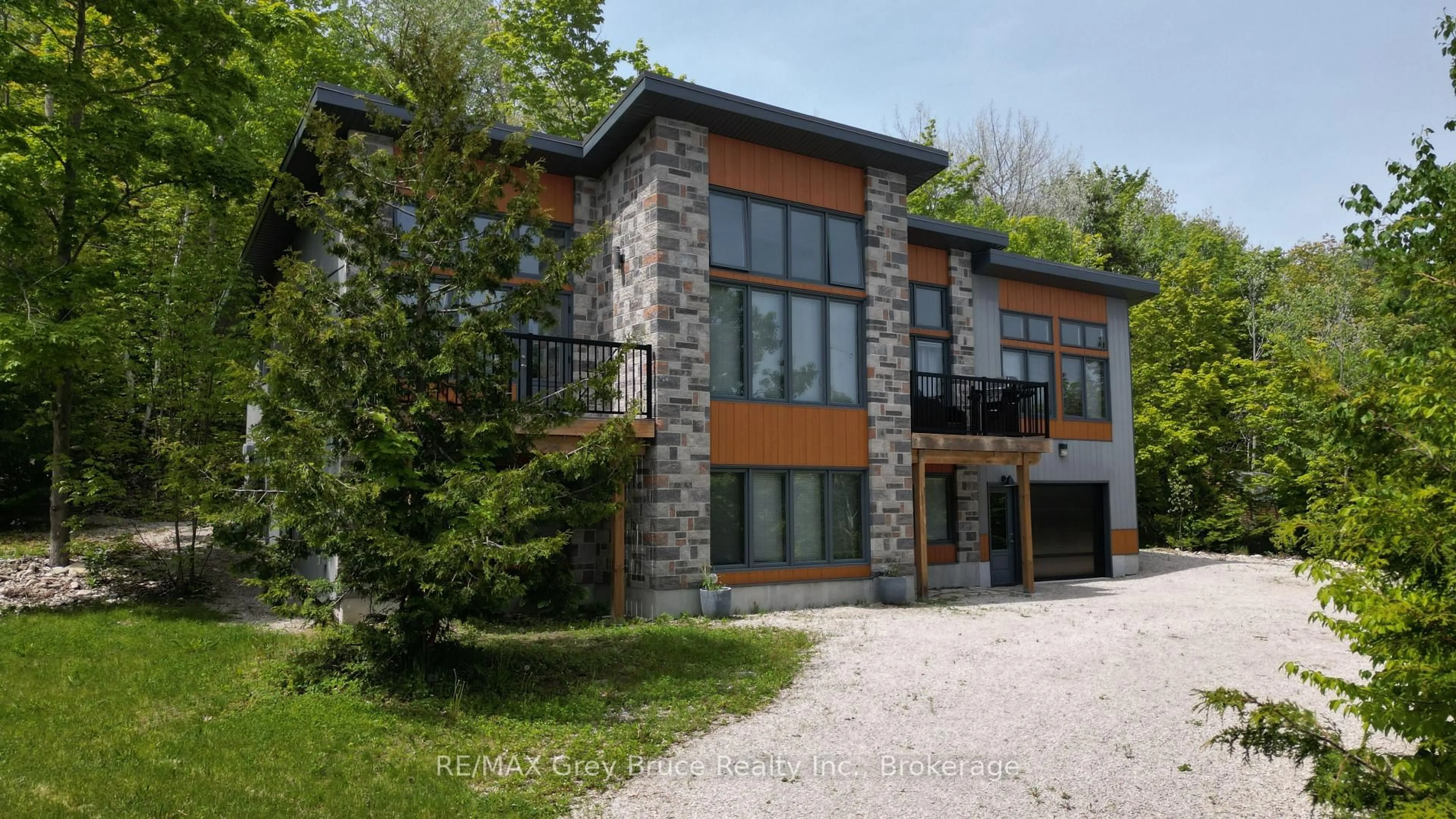 Unknown for 17 SHORELINE Dr, Northern Bruce Peninsula Ontario N0H 1Z0