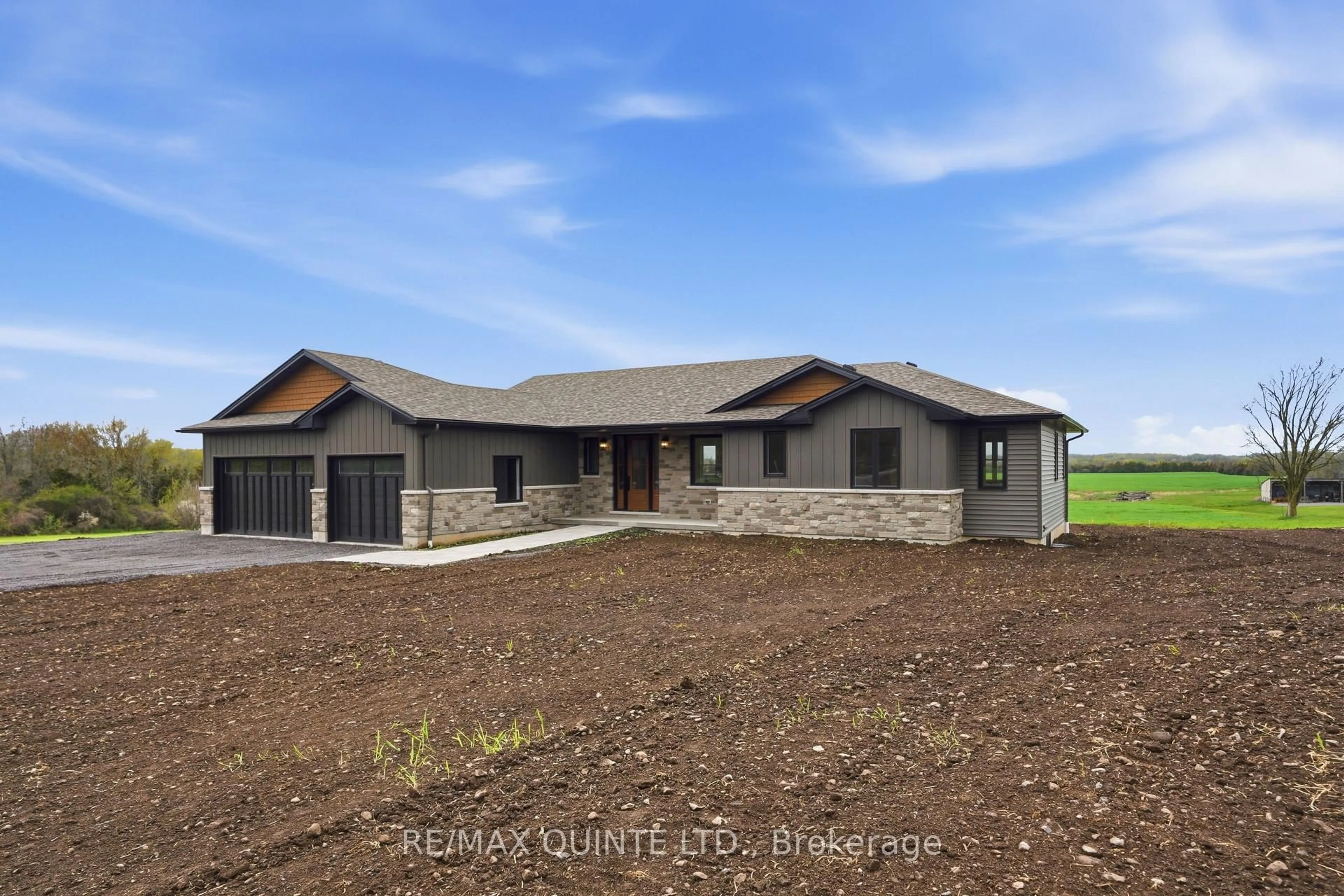 Unknown for 2501 Harmony Rd, Tyendinaga Ontario K8N 4Z6
