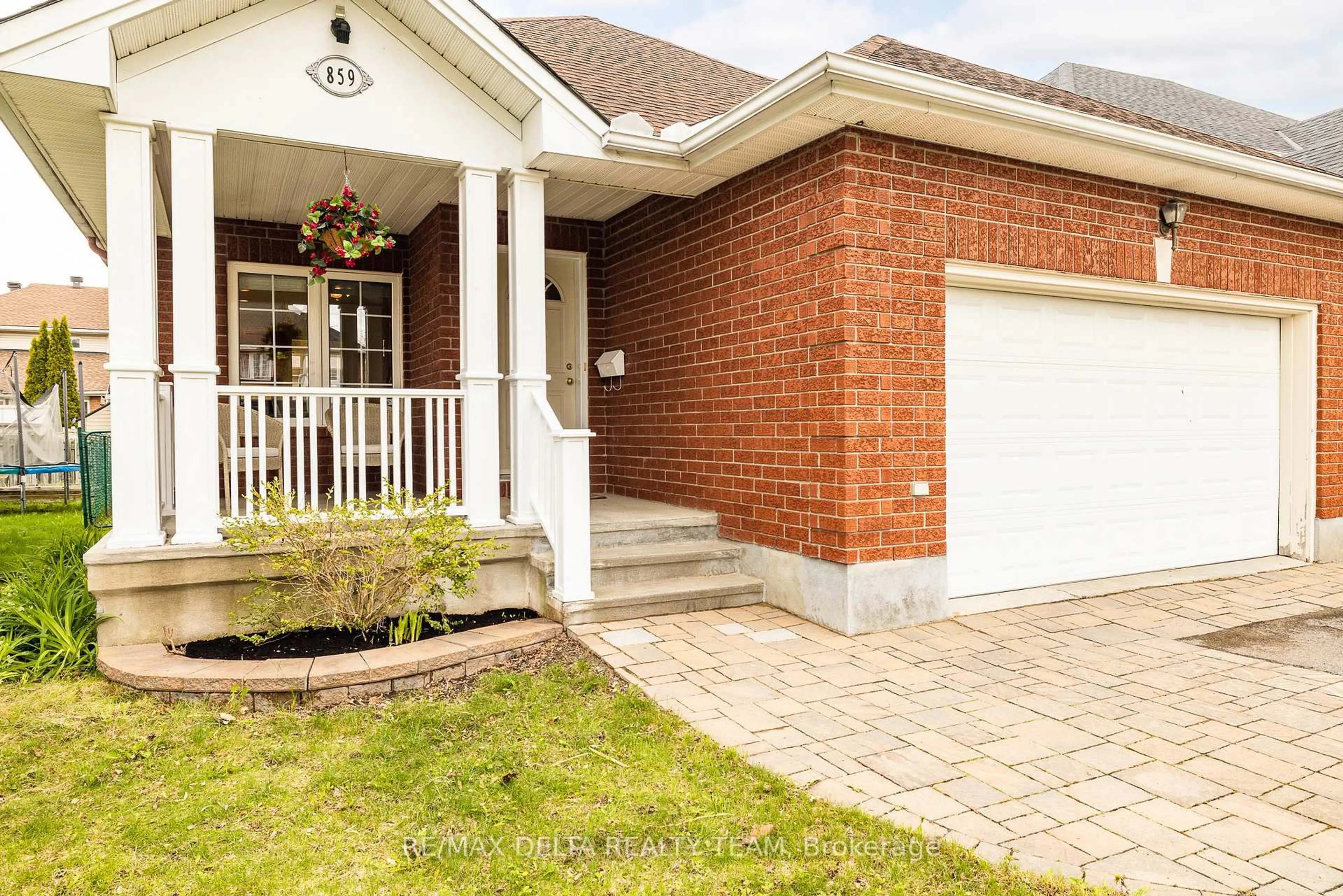 Unknown for 859 Giant Cedars Cres, Ottawa Ontario K1V 1P1