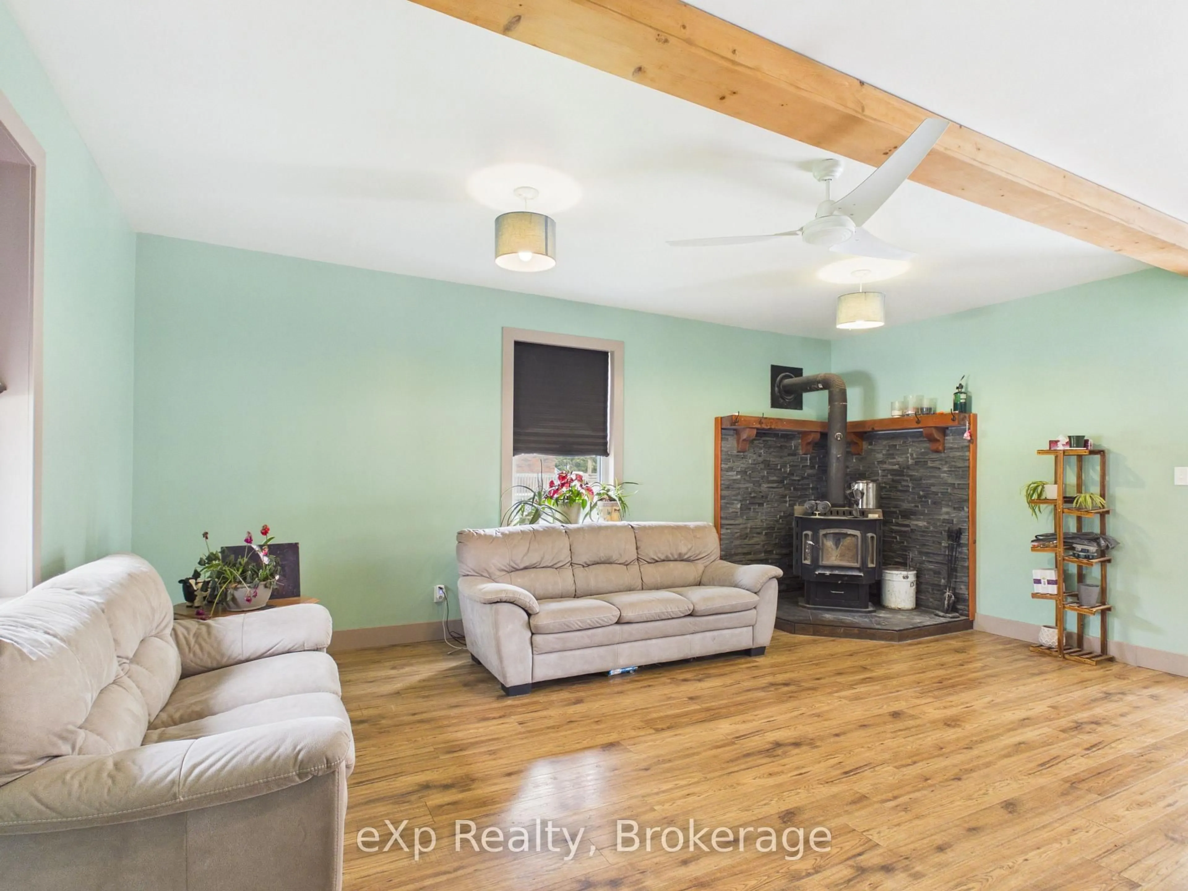Unknown for 569 Louisa St, West Grey Ontario N0G 1C0
