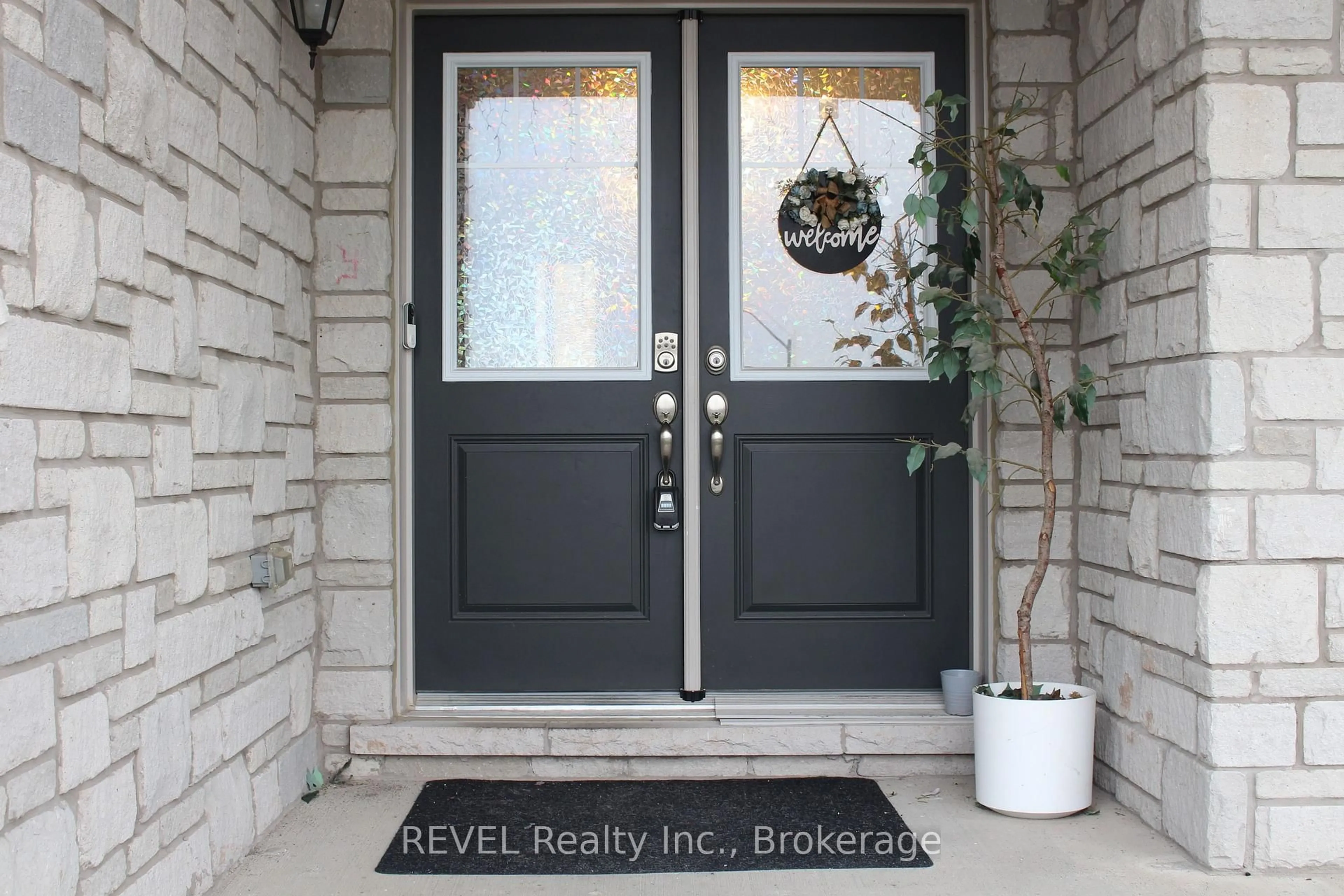 Unknown for 58 Oriole Cres, Port Colborne Ontario L3K 6E2
