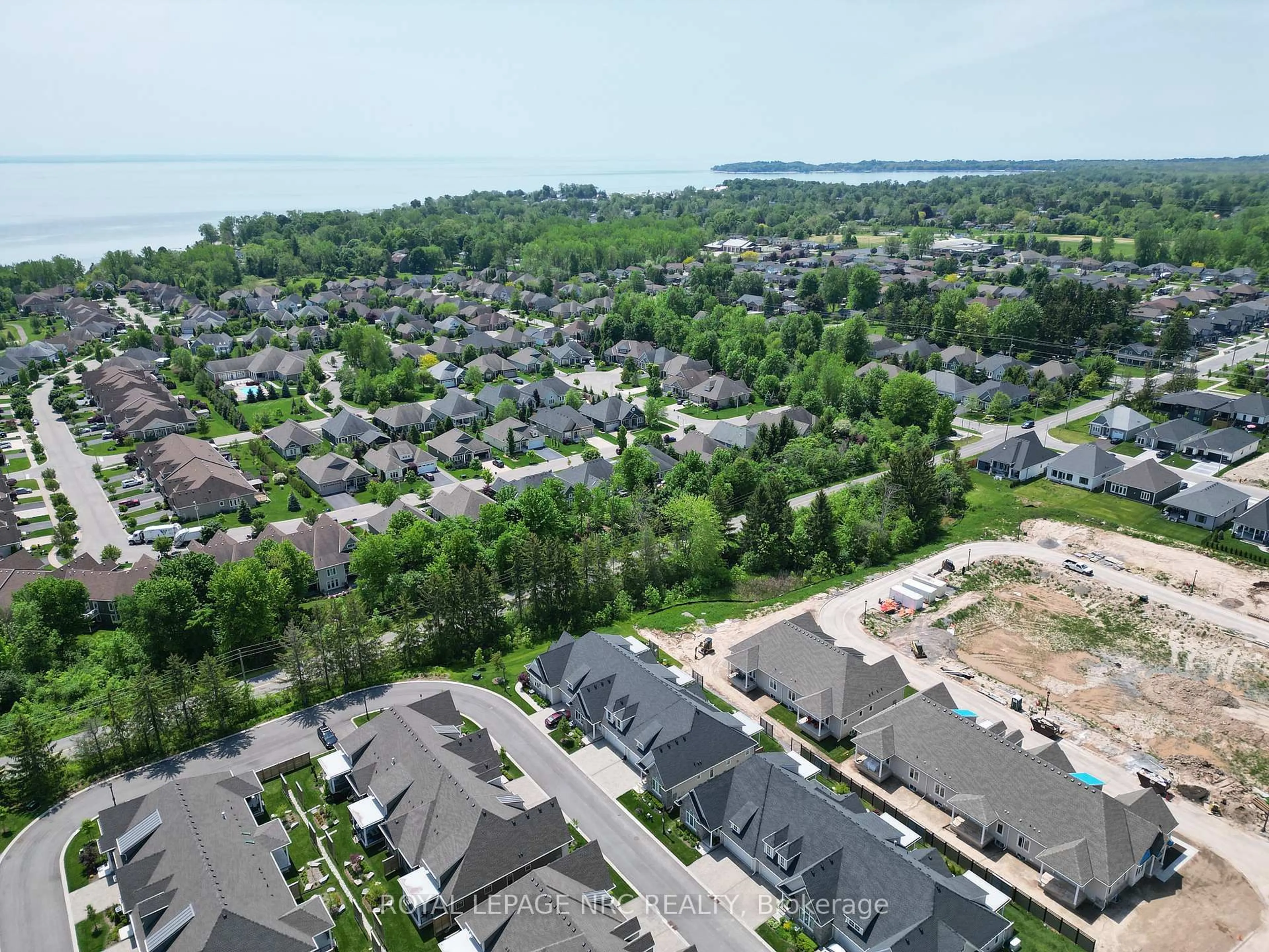 Unknown for 9 Sassafras Row, Fort Erie Ontario L0S 1N0
