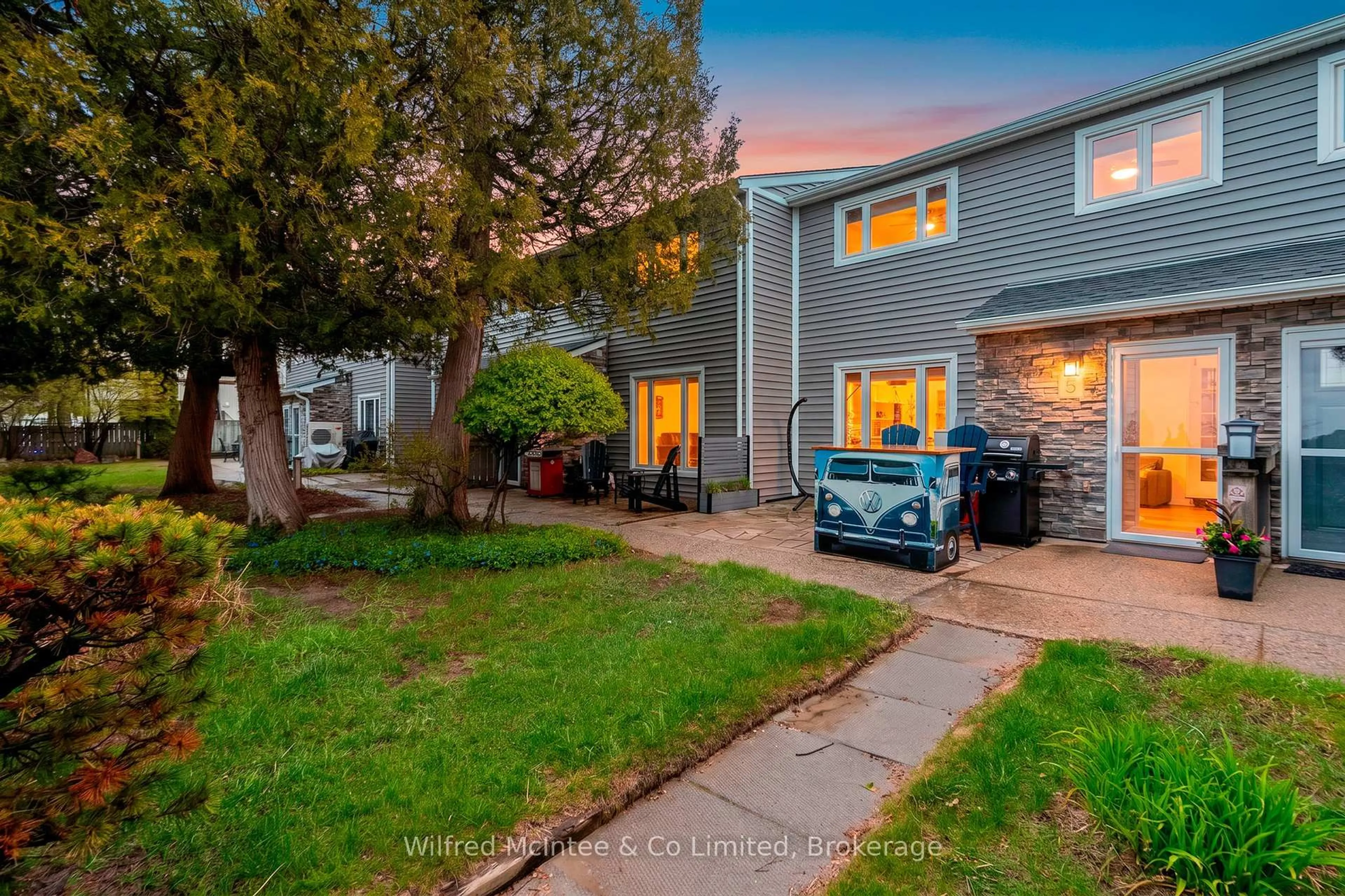 Unknown for 633 Harbour St #5, Saugeen Shores Ontario N0H 2C5