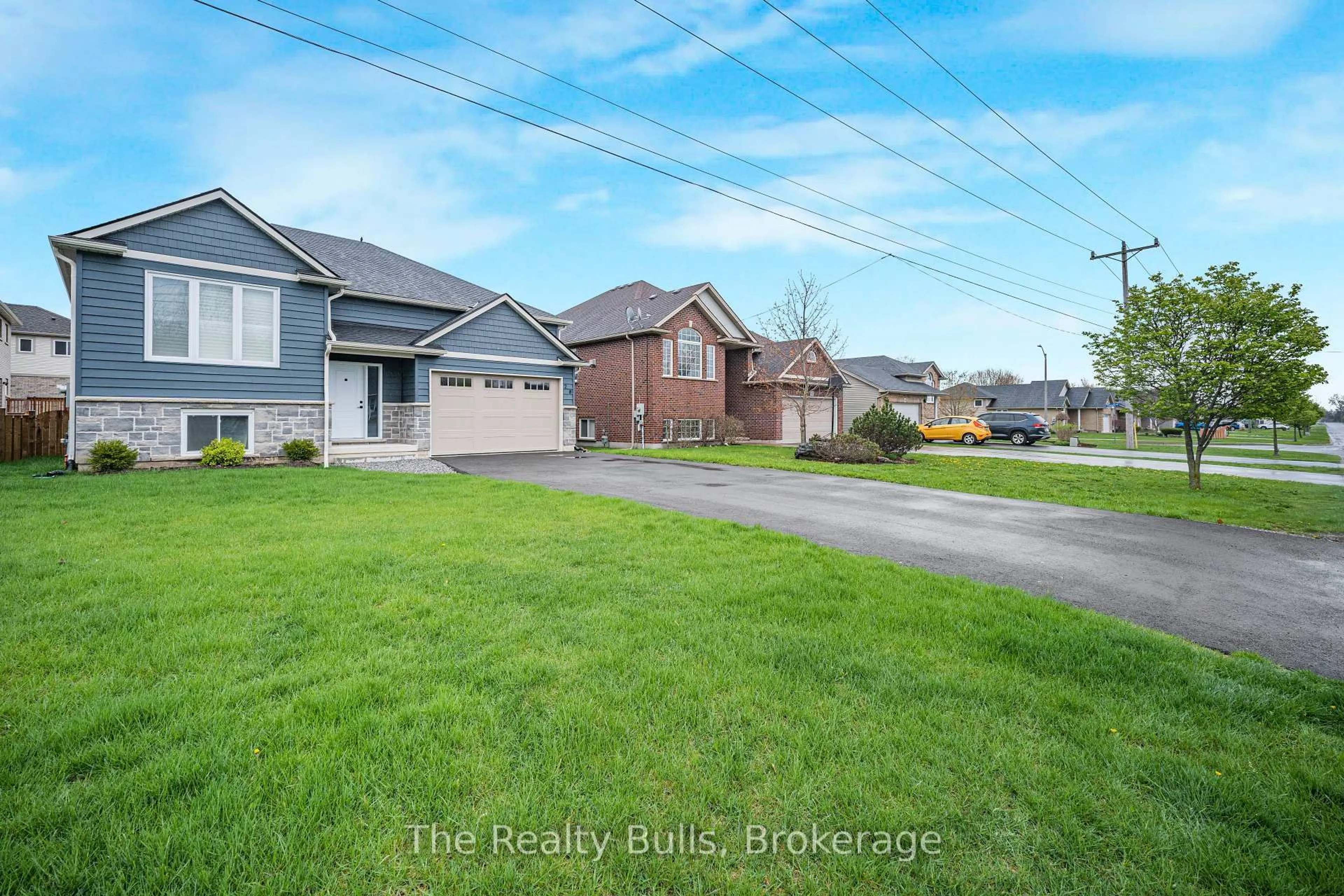 Unknown for 28 Ridge Rd, Fort Erie Ontario L0S 1B0
