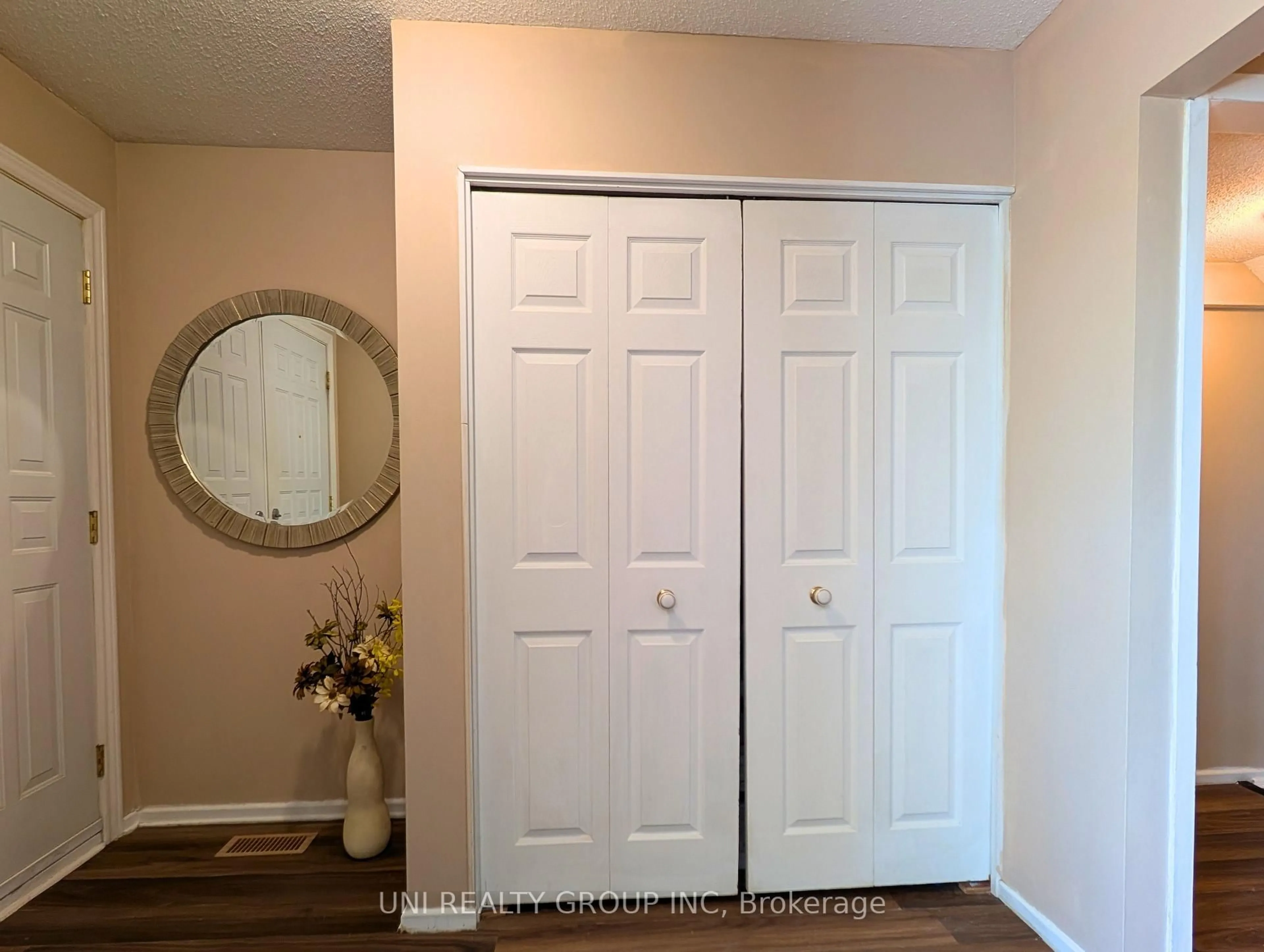 Unknown for 3290 Southgate Rd #166, Ottawa Ontario K1V 8X2