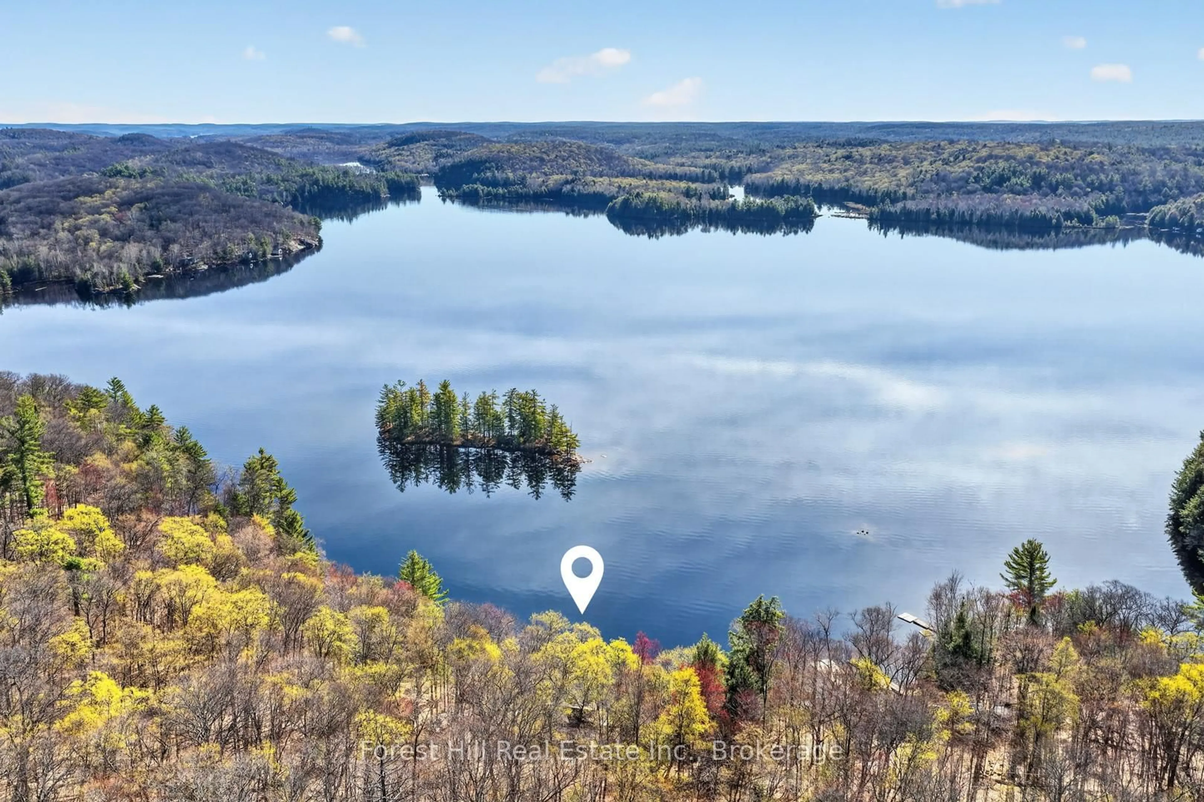 A pic from outside/outdoor area/front of a property/back of a property/a pic from drone, water/lake/river/ocean view for 10835 Raven Lake West Shore Township, Algonquin Highlands Ontario P0A 1E0