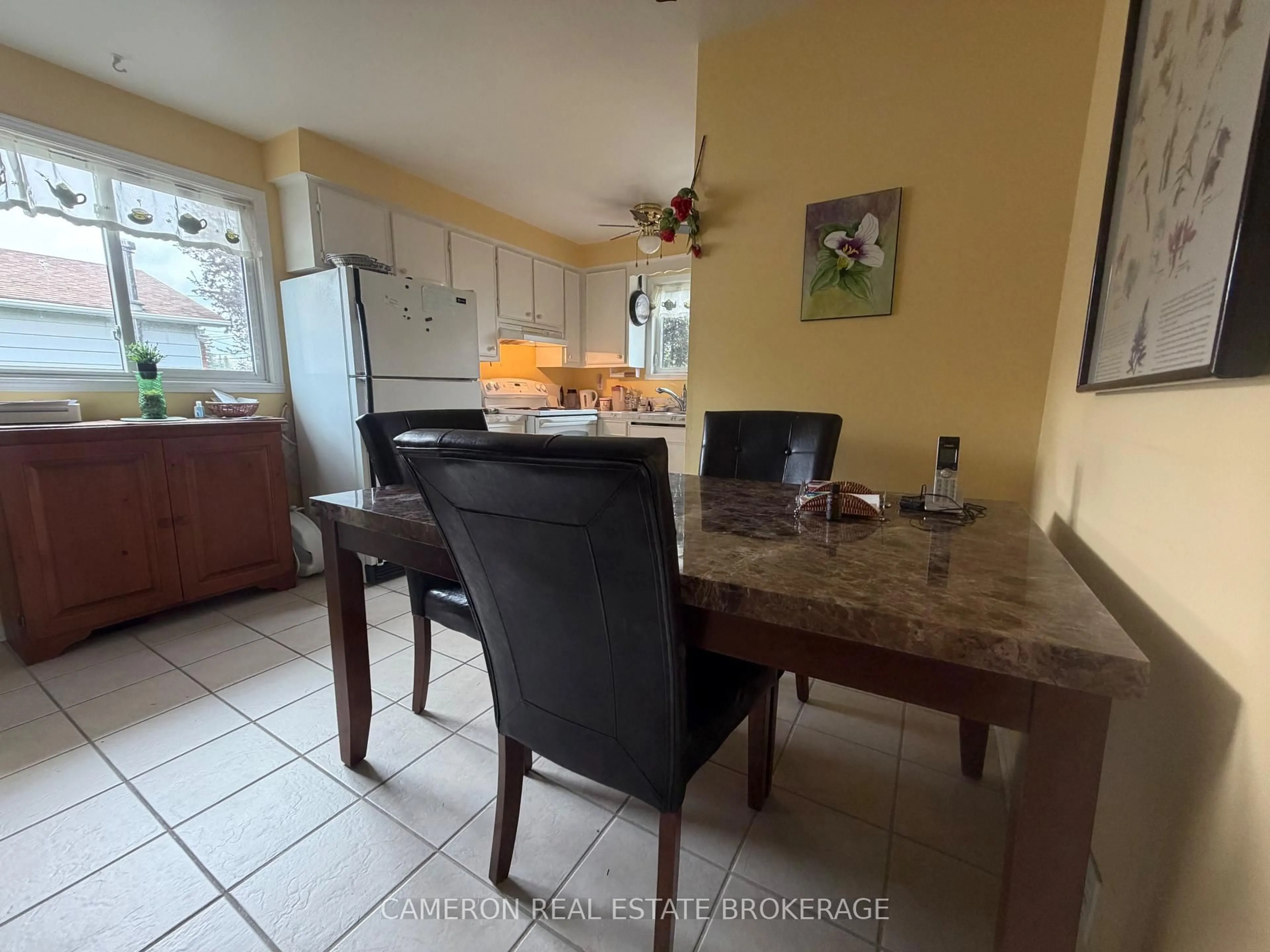 Dining room, unknown for 1813 Elgin St, Cornwall Ontario K6J 5C2