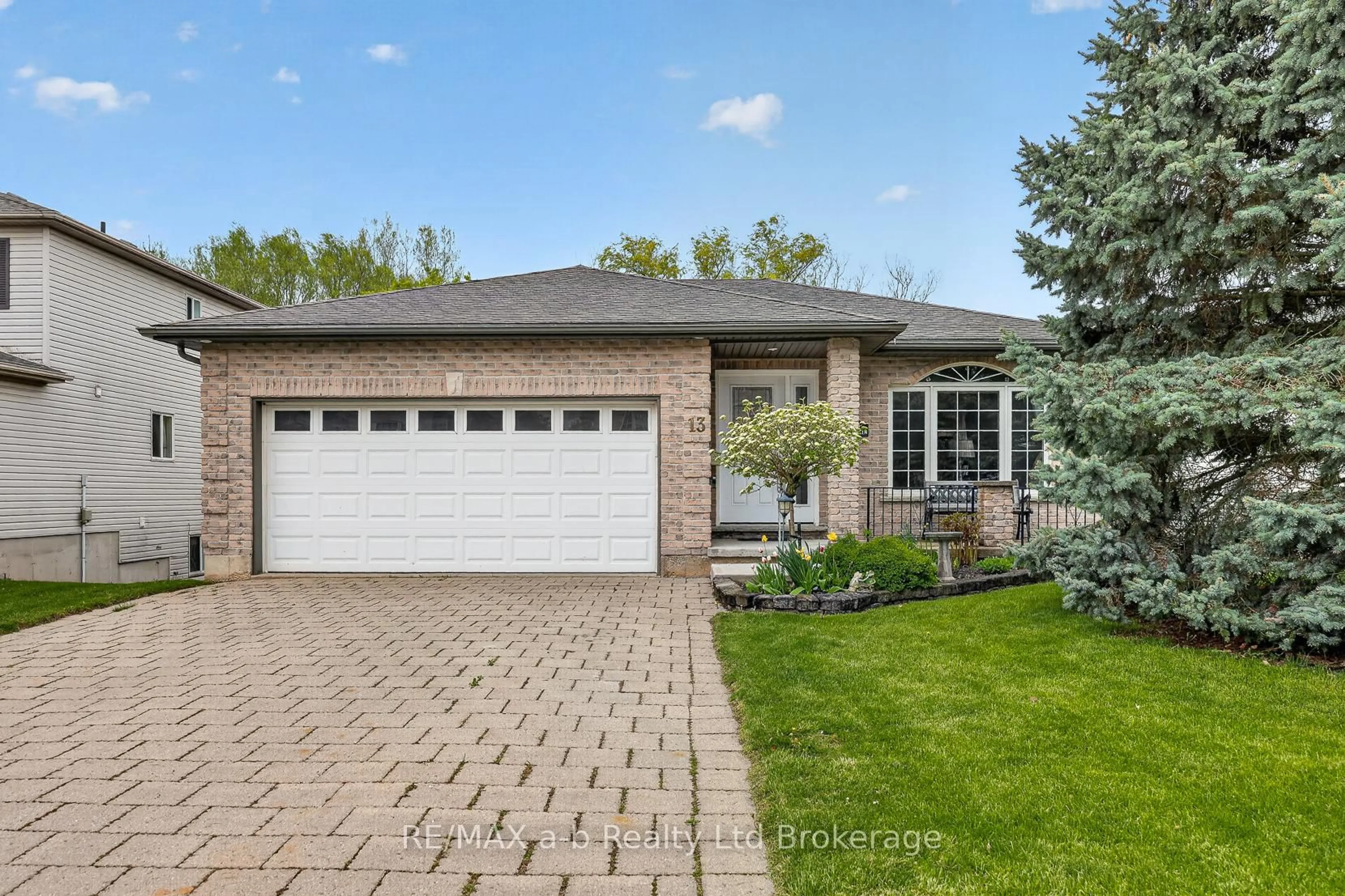 Home with brick exterior material, street for 13 Cornish Cres, Ingersoll Ontario N5C 4C9