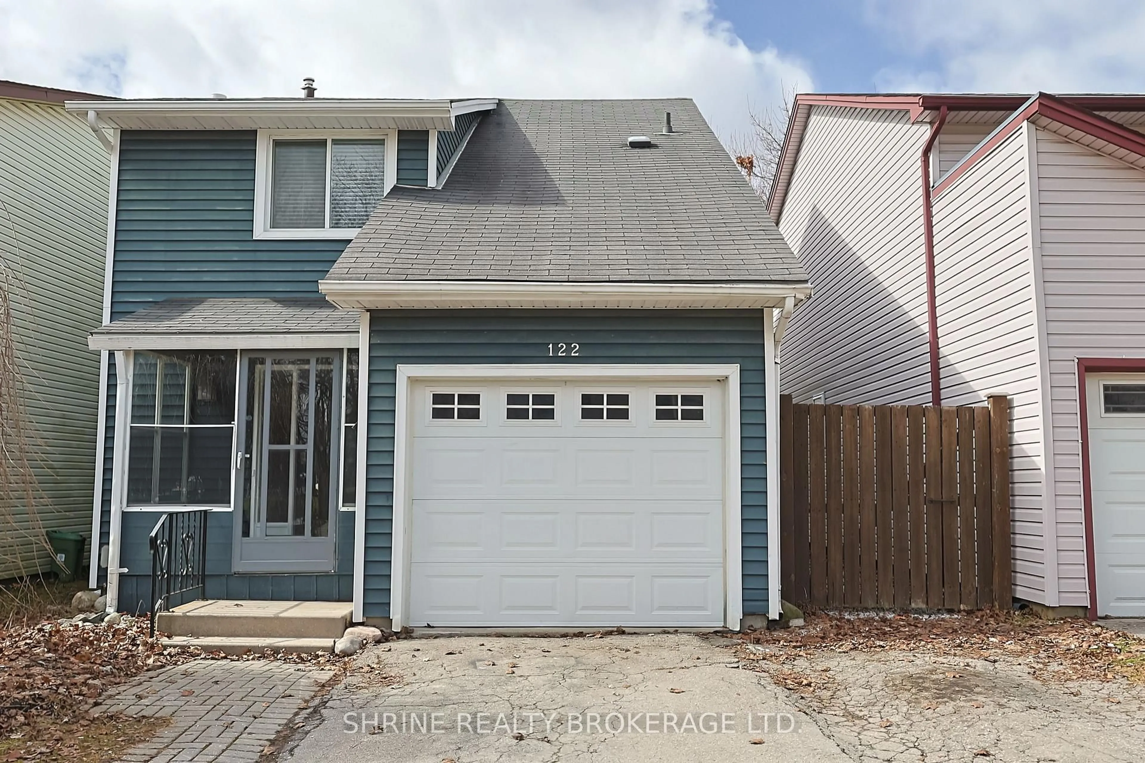 Home with vinyl exterior material, street for 122 Andover Dr, London South Ontario N6J 4C3