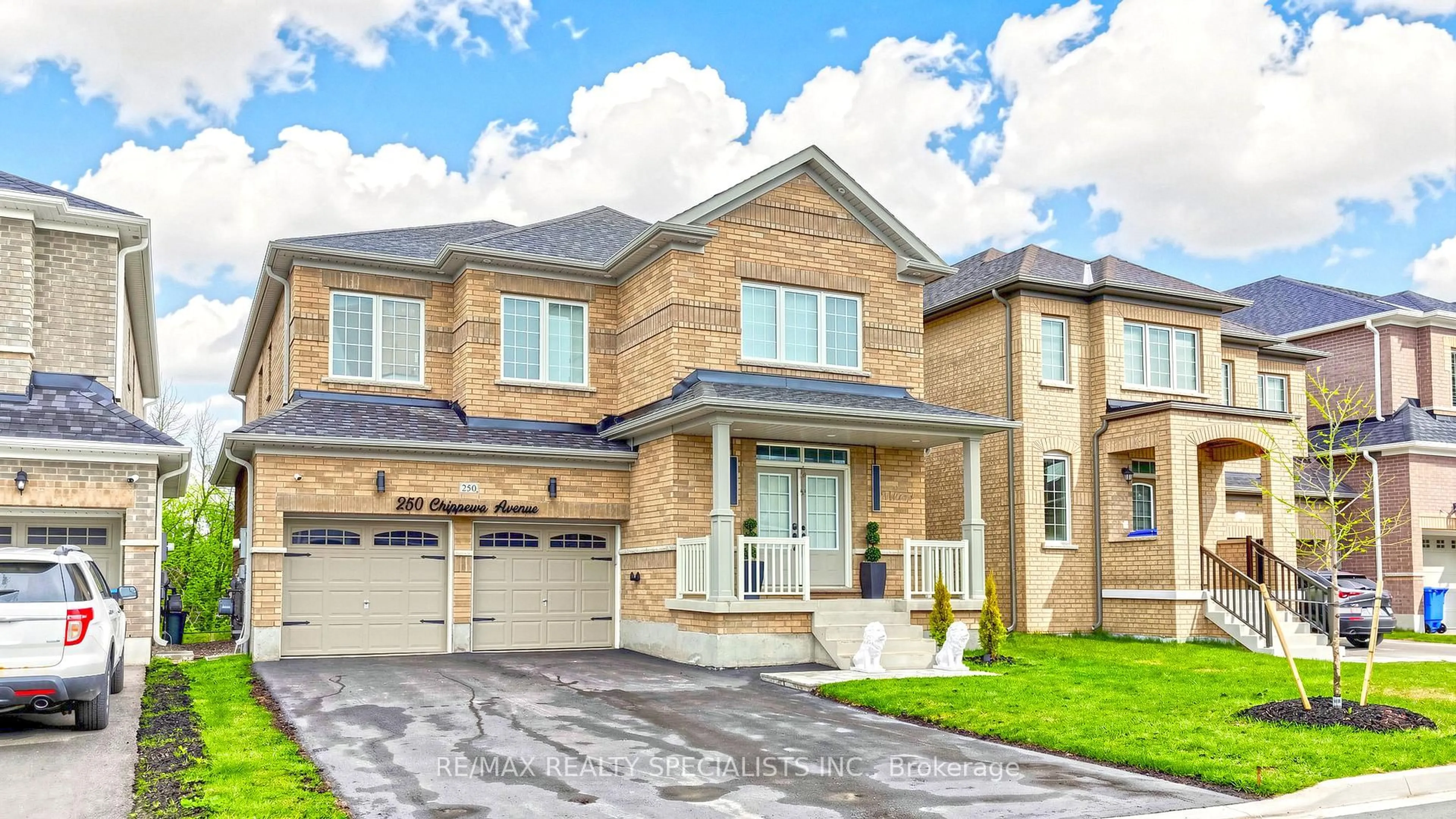 Home with brick exterior material, street for 250 Chippewa Ave, Shelburne Ontario L9V 3Y3
