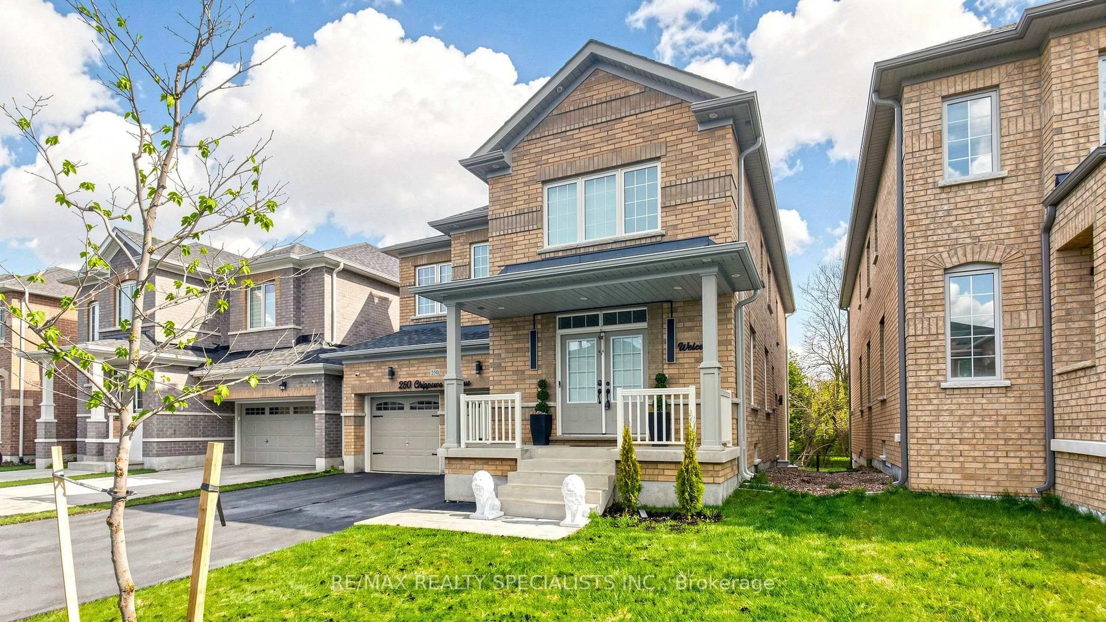 Home with brick exterior material, street for 250 Chippewa Ave, Shelburne Ontario L9V 3Y3