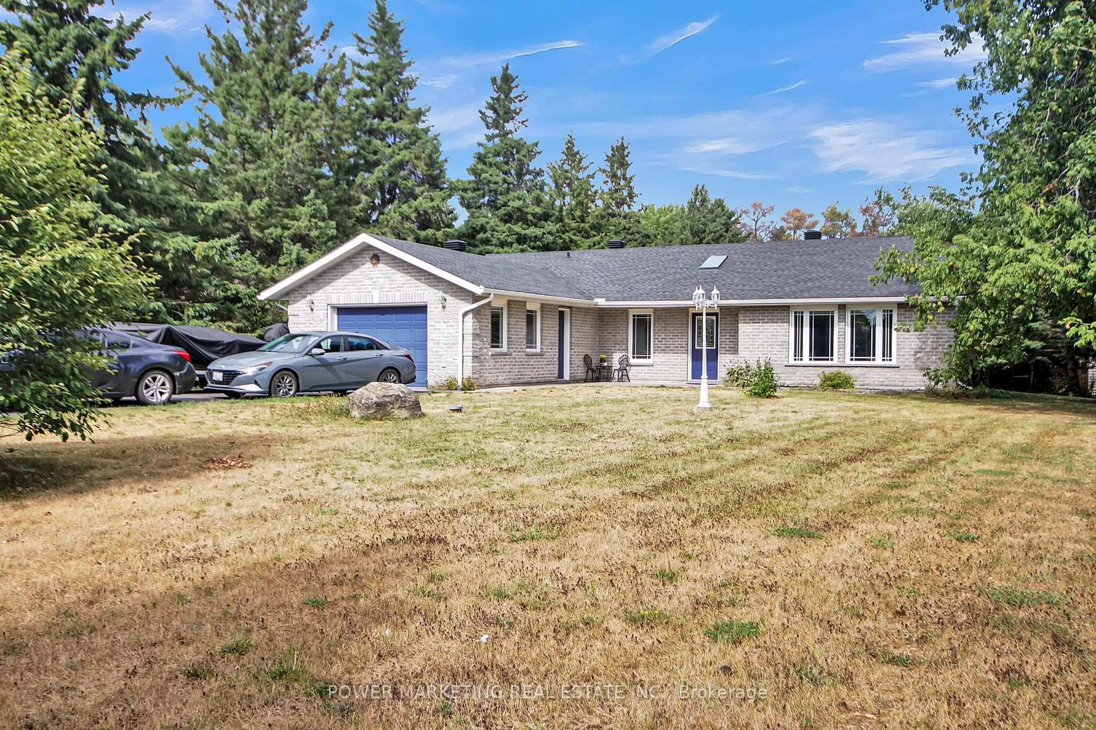 A pic from outside/outdoor area/front of a property/back of a property/a pic from drone, street for 1441 STAGECOACH Rd, Greely Ontario K4P 1G4