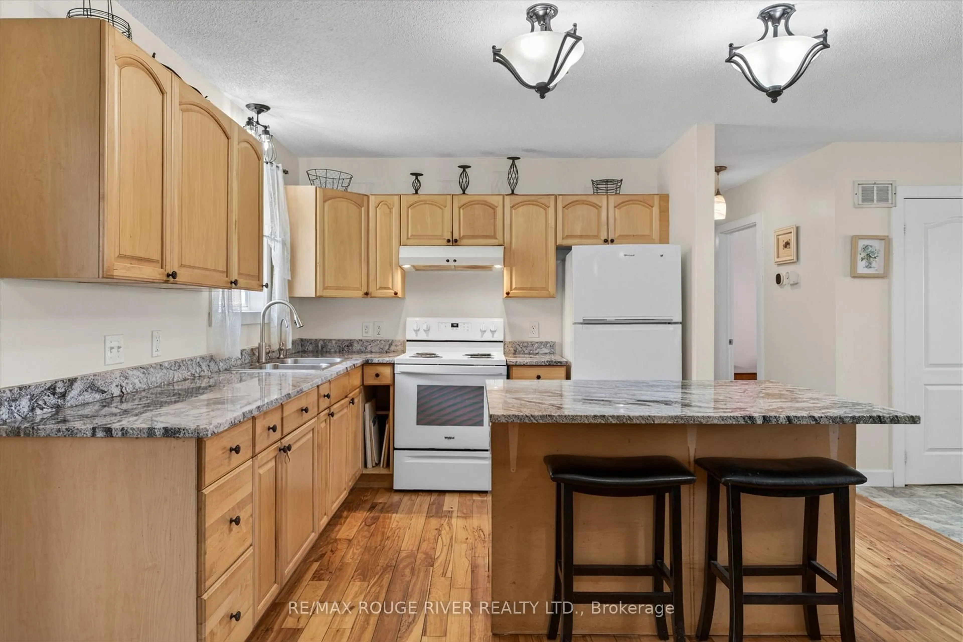 Standard kitchen, unknown for 31 Station Rd, Madoc Ontario K0K 1Y0