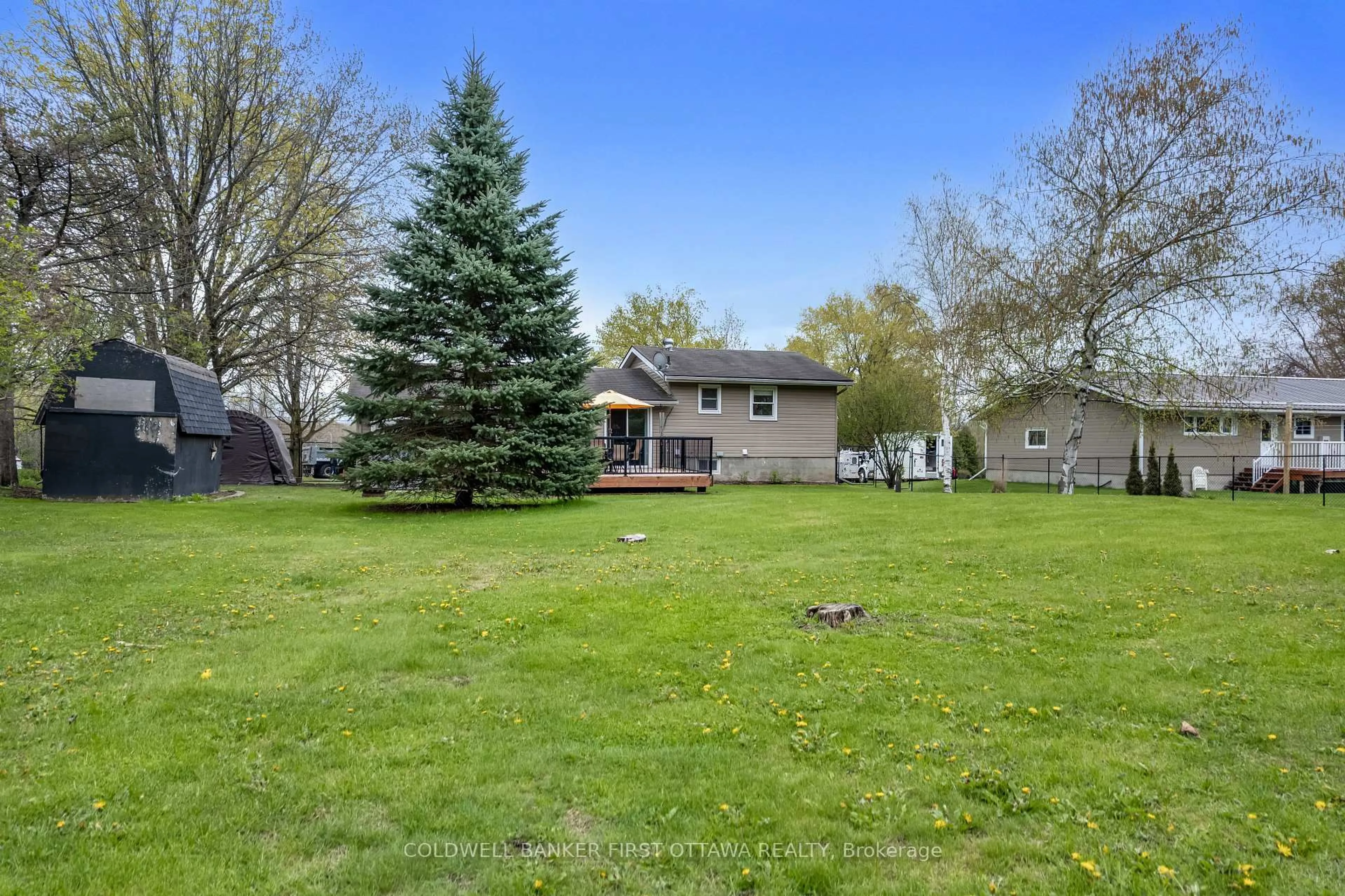 A pic from outside/outdoor area/front of a property/back of a property/a pic from drone, water/lake/river/ocean view for 114 Morris Rd, Drummond/North Elmsley Ontario K7H 3A8