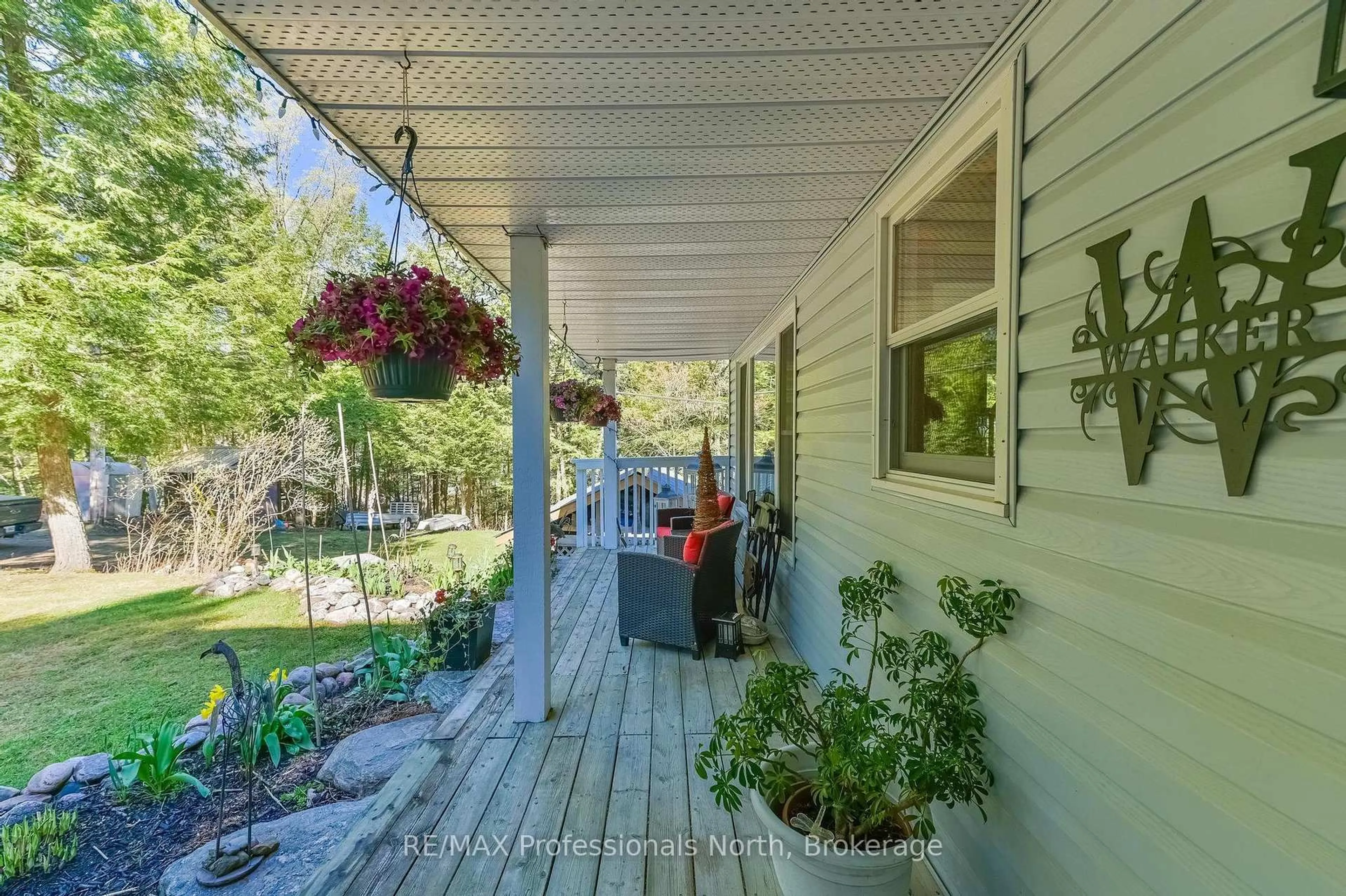 Patio, unknown for 1392 Tennyson Rd, Minden Hills Ontario K0M 2K0