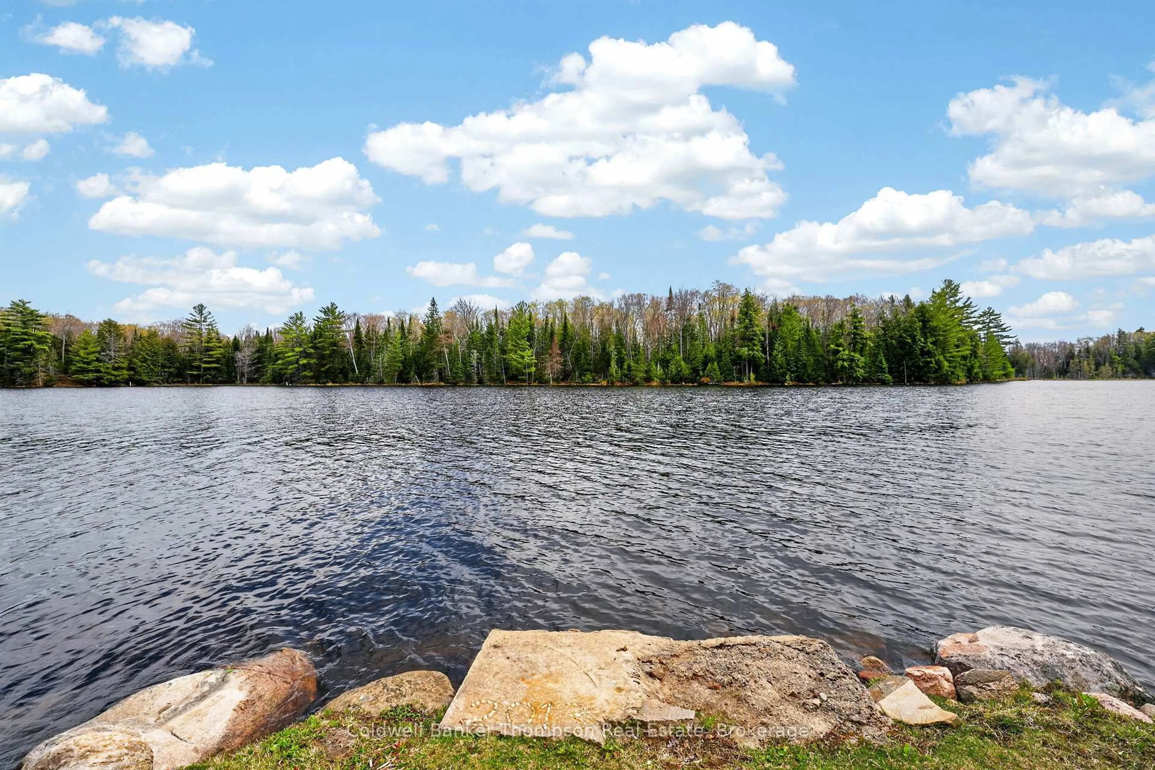 Unknown for 469 Lynx Lake Rd, Huntsville Ontario P1H 2J3