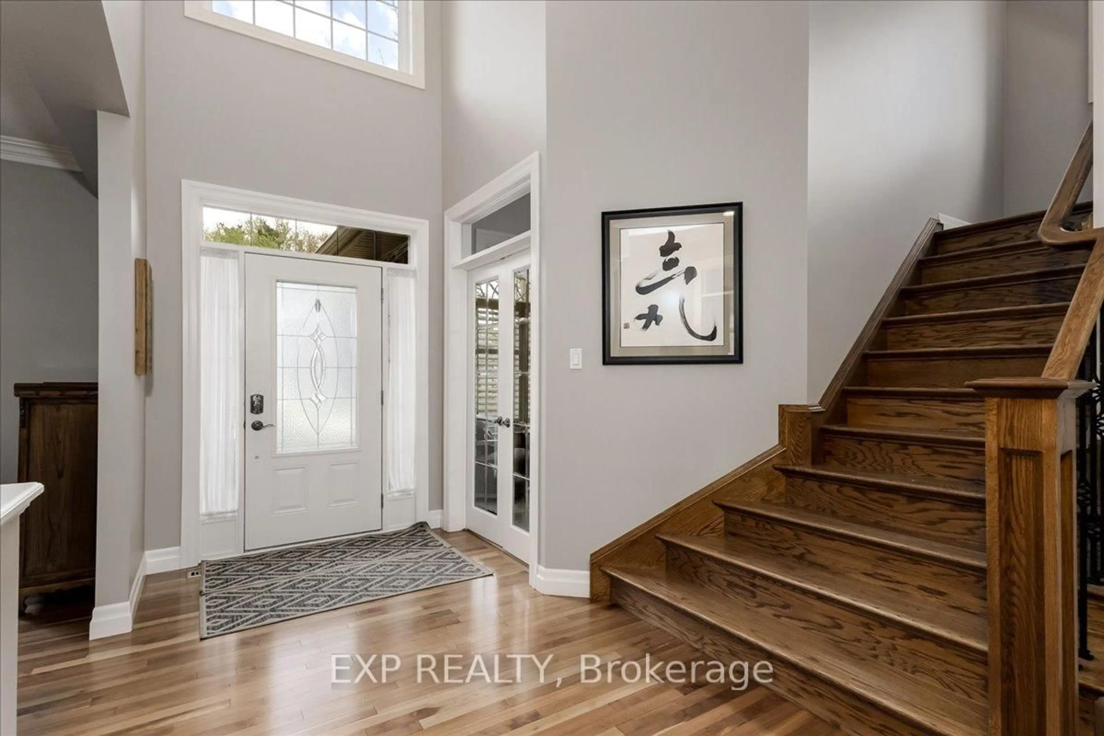 Indoor entryway for 80 Foxhollow Dr, Thames Centre Ontario N0L 1G3