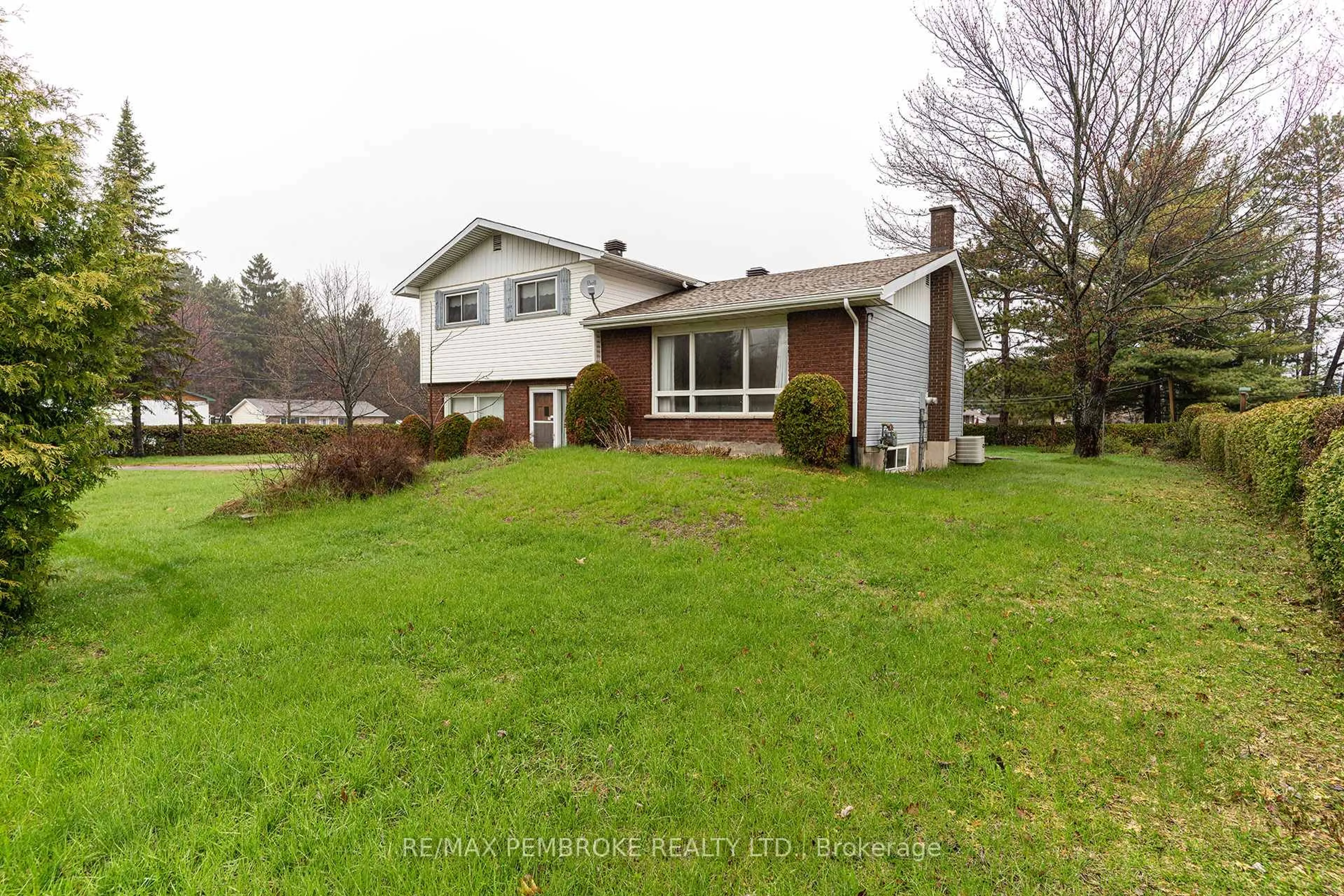 A pic from outside/outdoor area/front of a property/back of a property/a pic from drone, street for 2 Silke Dr, Petawawa Ontario K8H 2K7