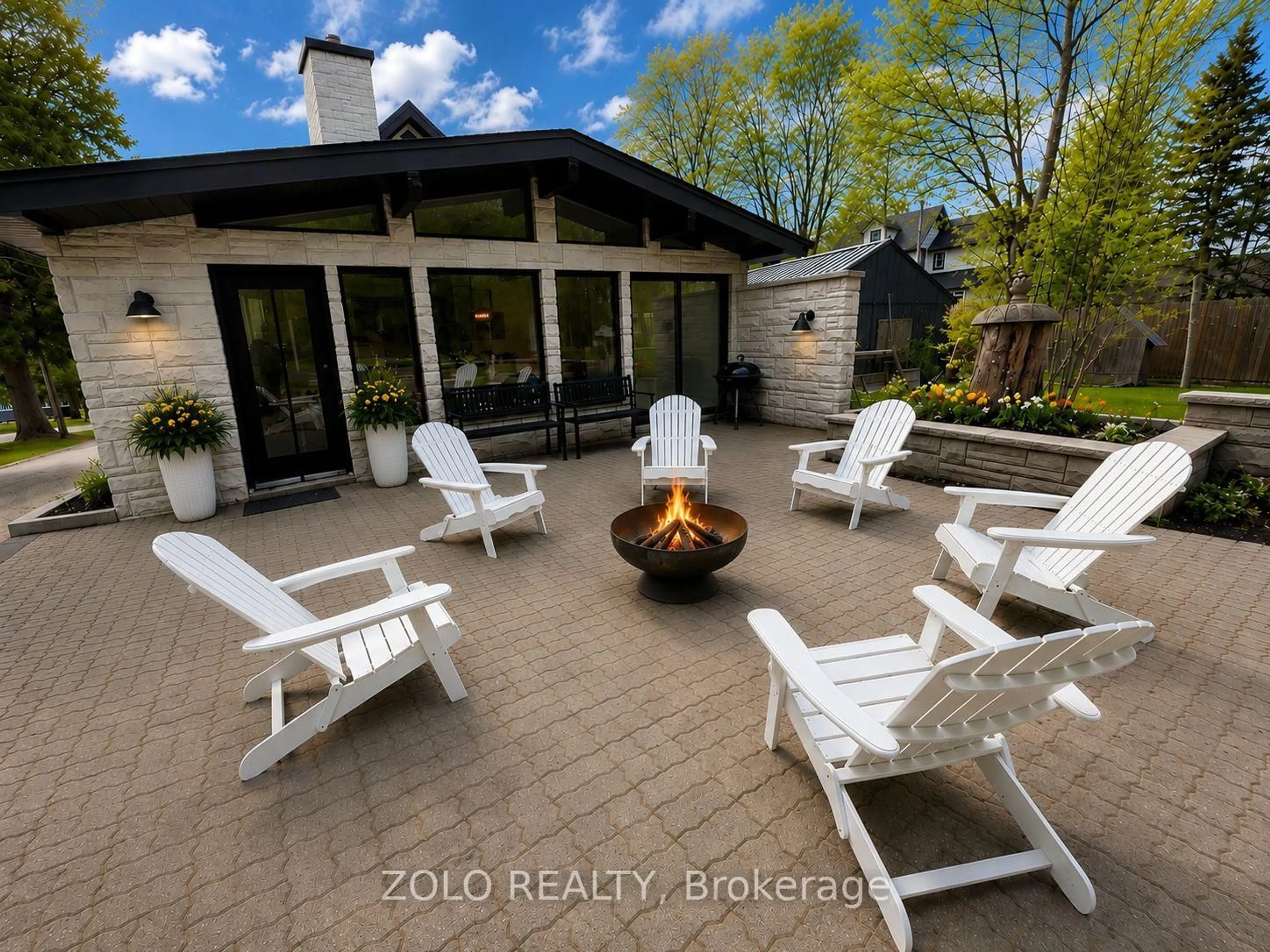 Patio, water/lake/river/ocean view for 64 Joseph St, Muskoka Lakes Ontario P0B 1J0