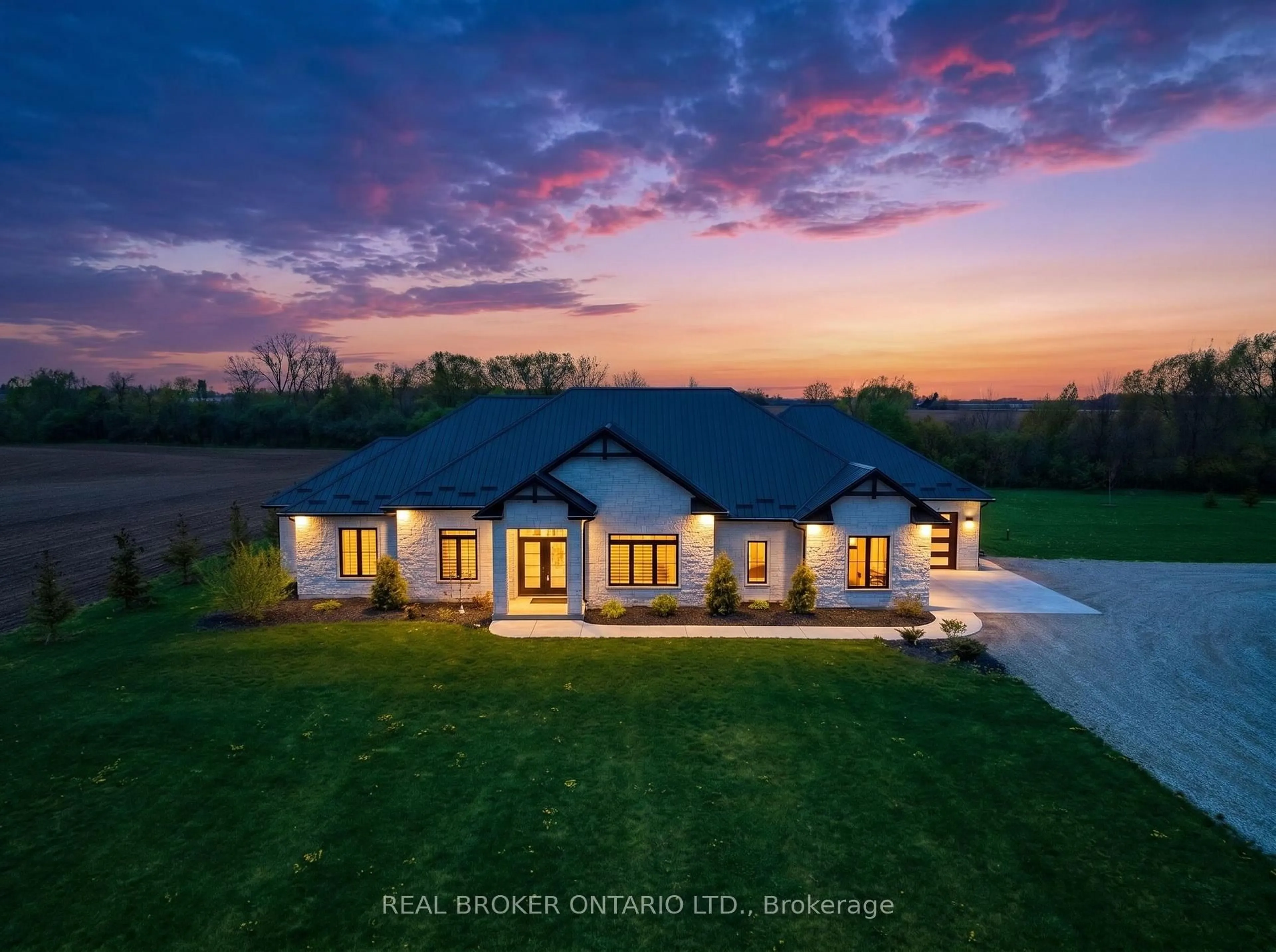 A pic from outside/outdoor area/front of a property/back of a property/a pic from drone, building for 43583 Fischer Line, Huron East Ontario N0G 1H0
