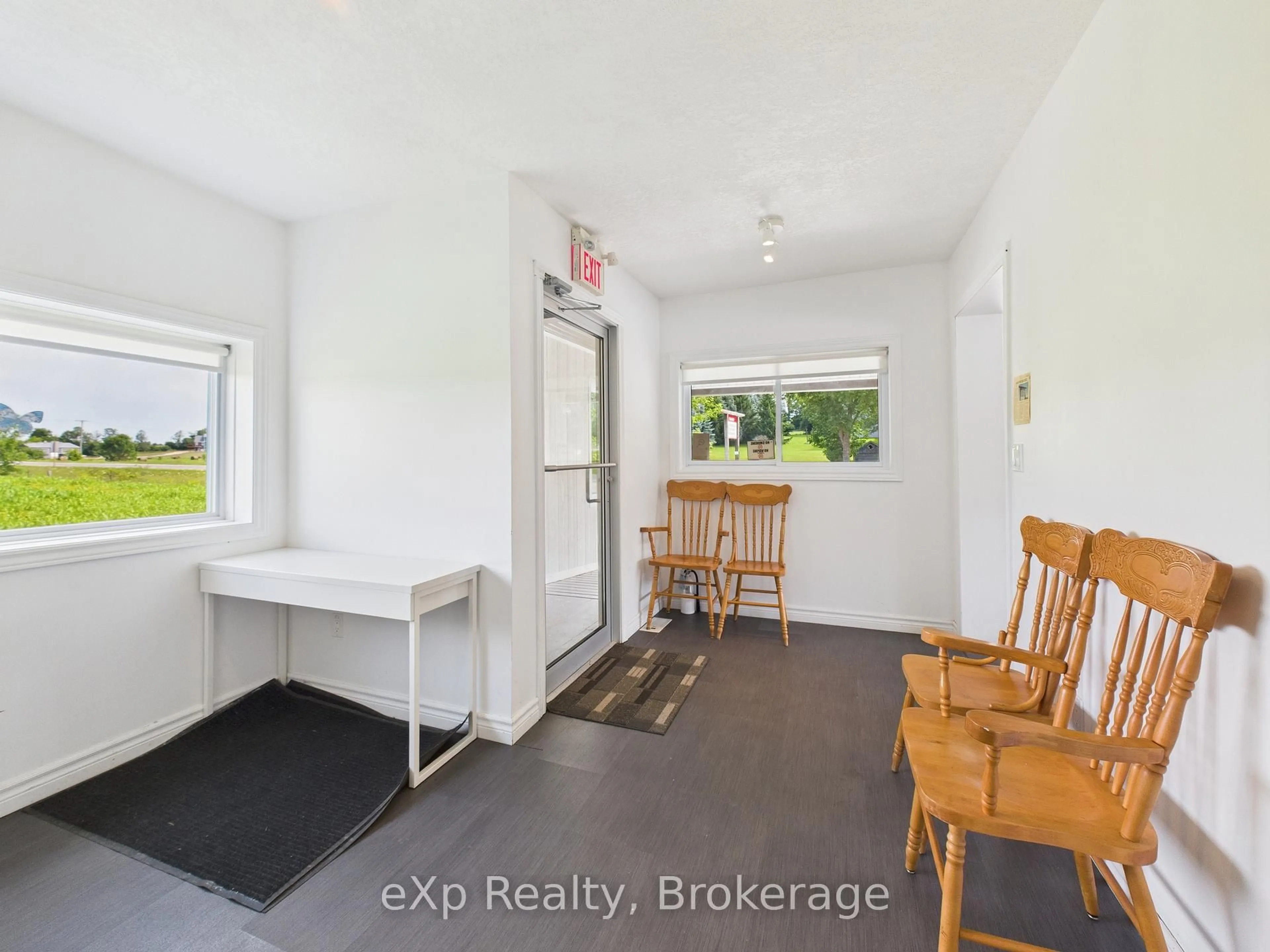 A pic of a room for 315194 HIGHWAY 6, Chatsworth Ontario N0H 2V0