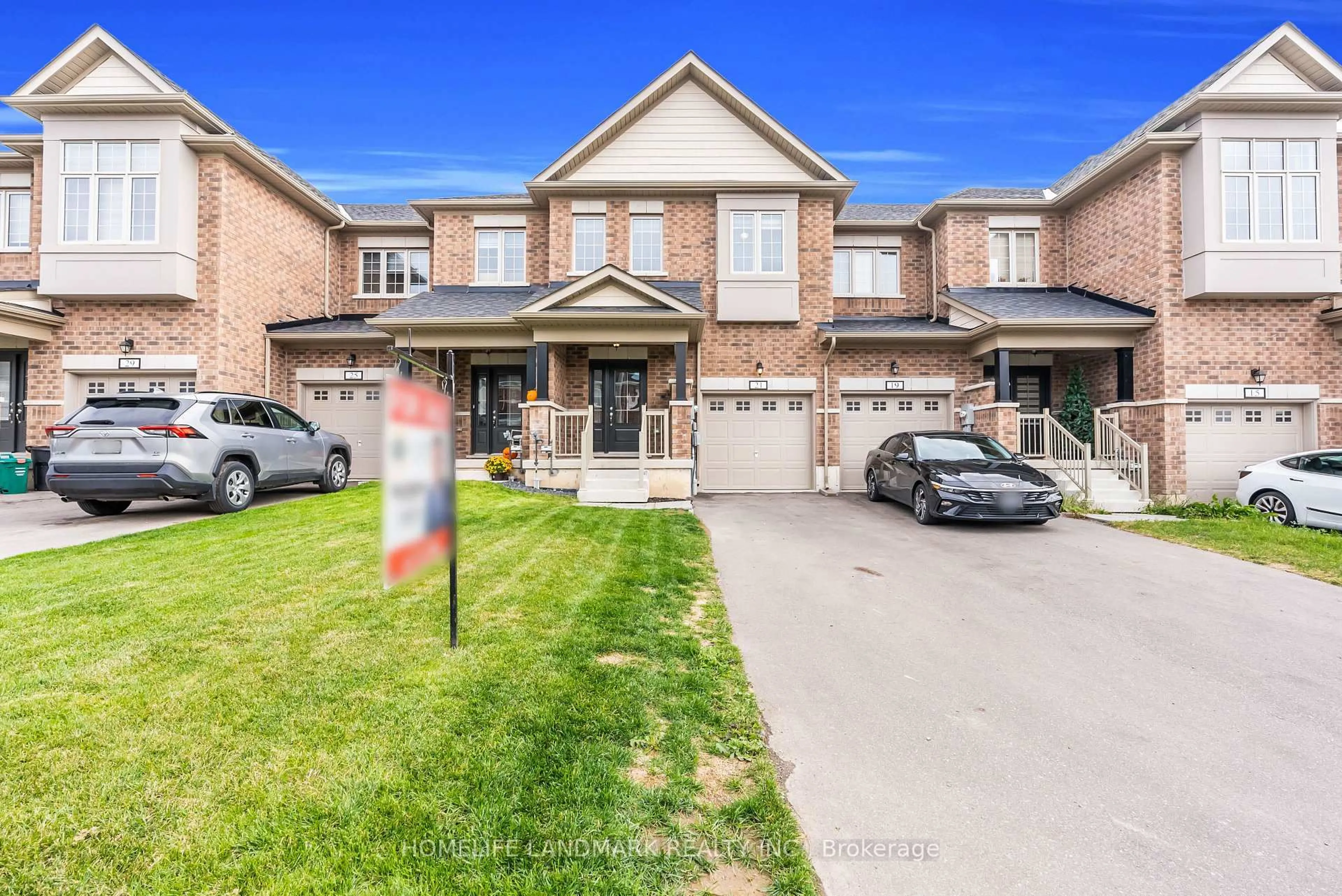 Home with brick exterior material, street for 21 Sapphire Way, Thorold Ontario L0S 1A0