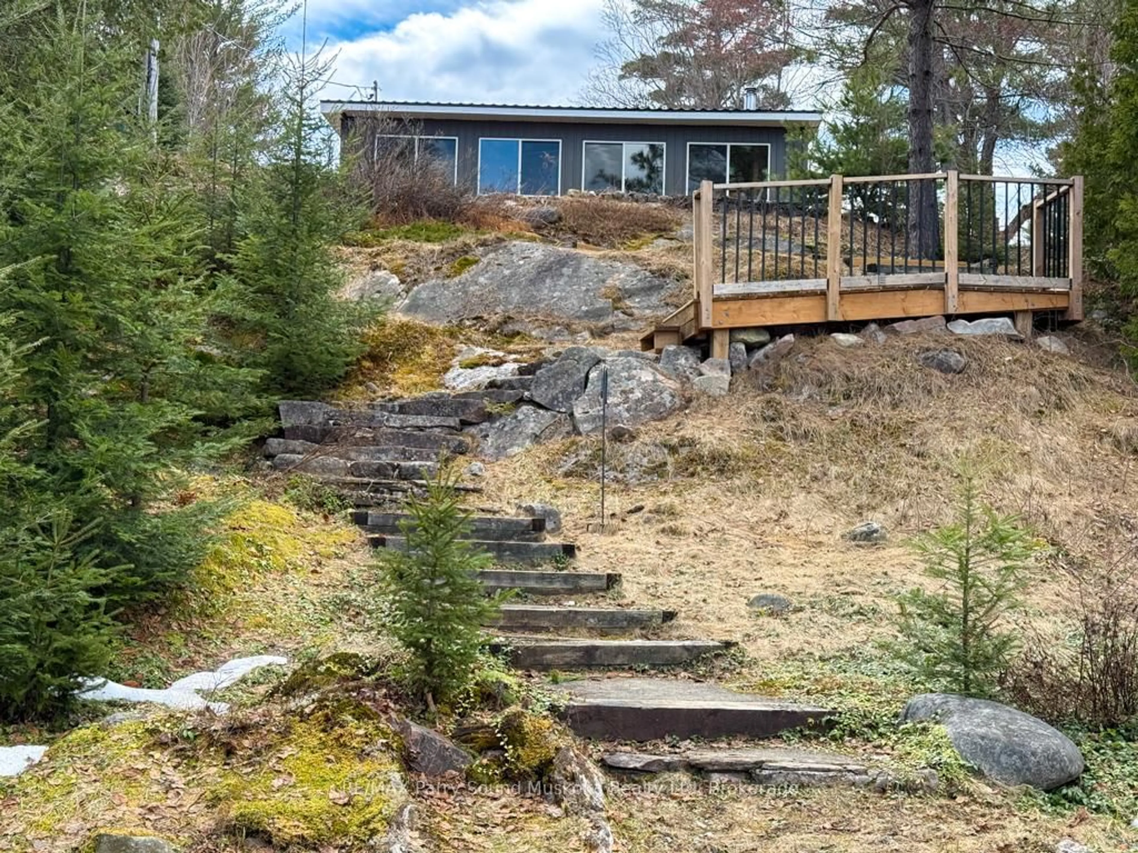 Stairs for 93 White Pine Rd, Unorganized Townships Ontario P0H 2K0