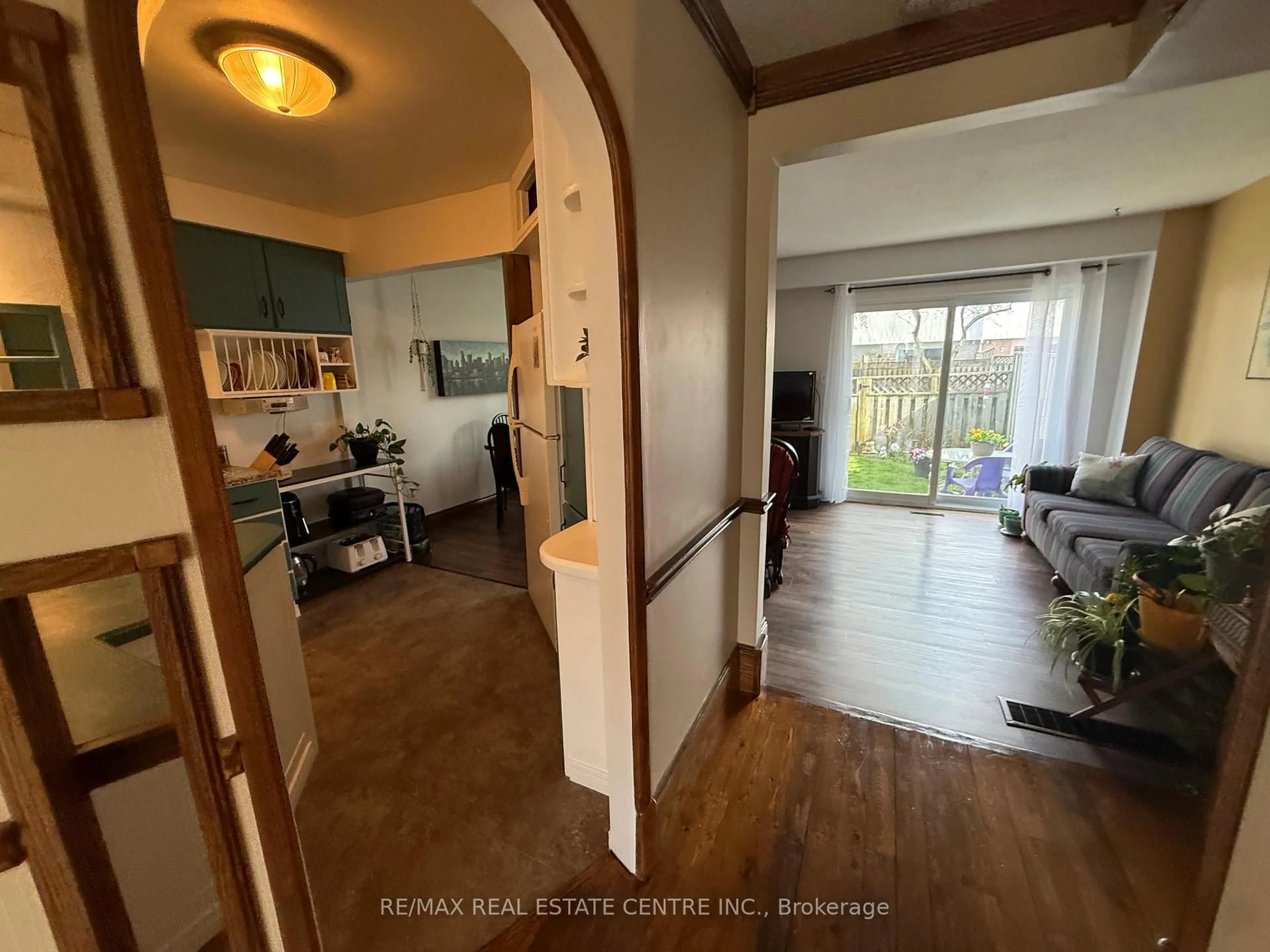 A pic of a room for 325 William St #21, Shelburne Ontario L9V 2X6