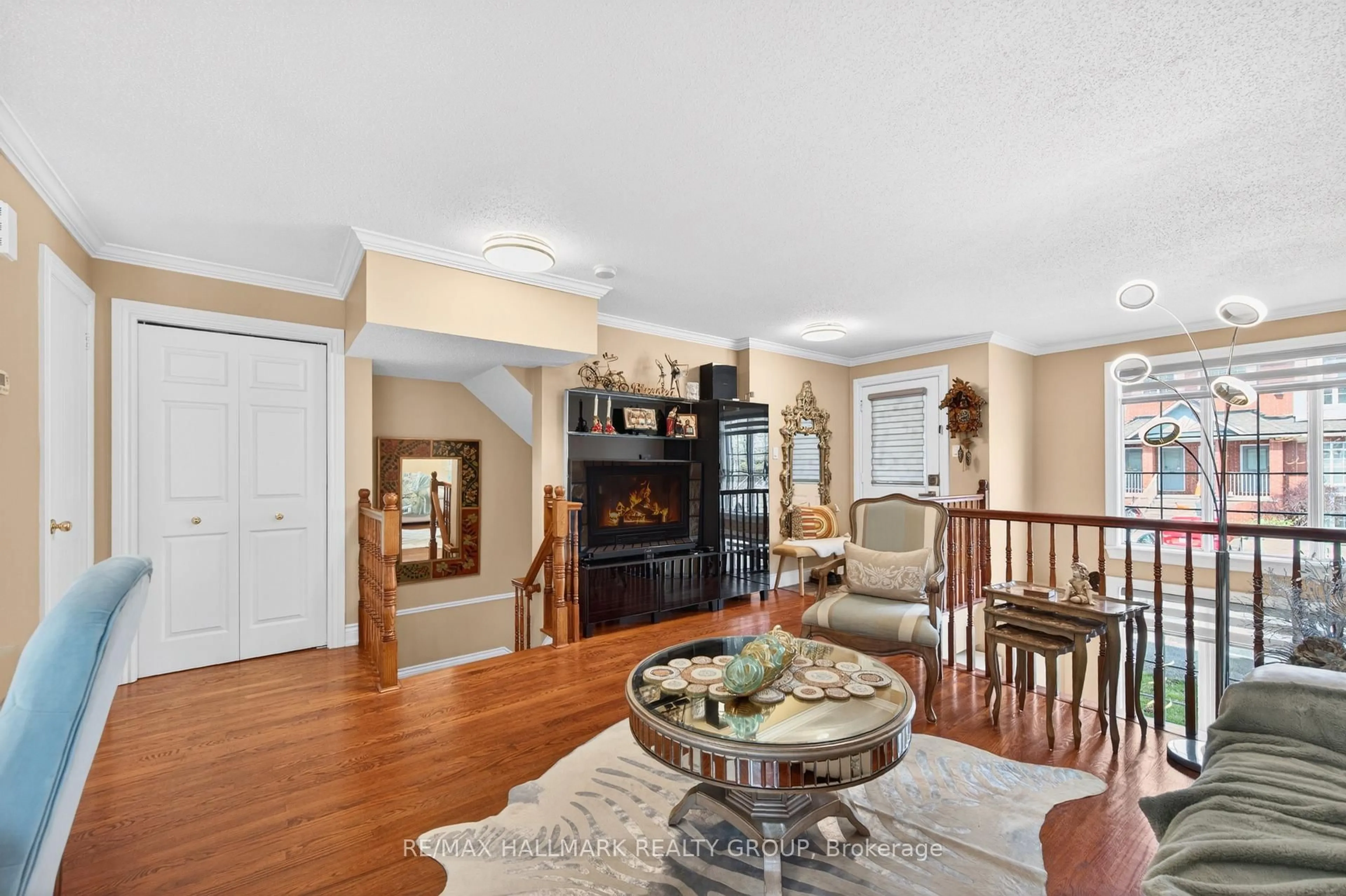 Unknown for 82 Briston Private #1, Ottawa Ontario K1G 5P6