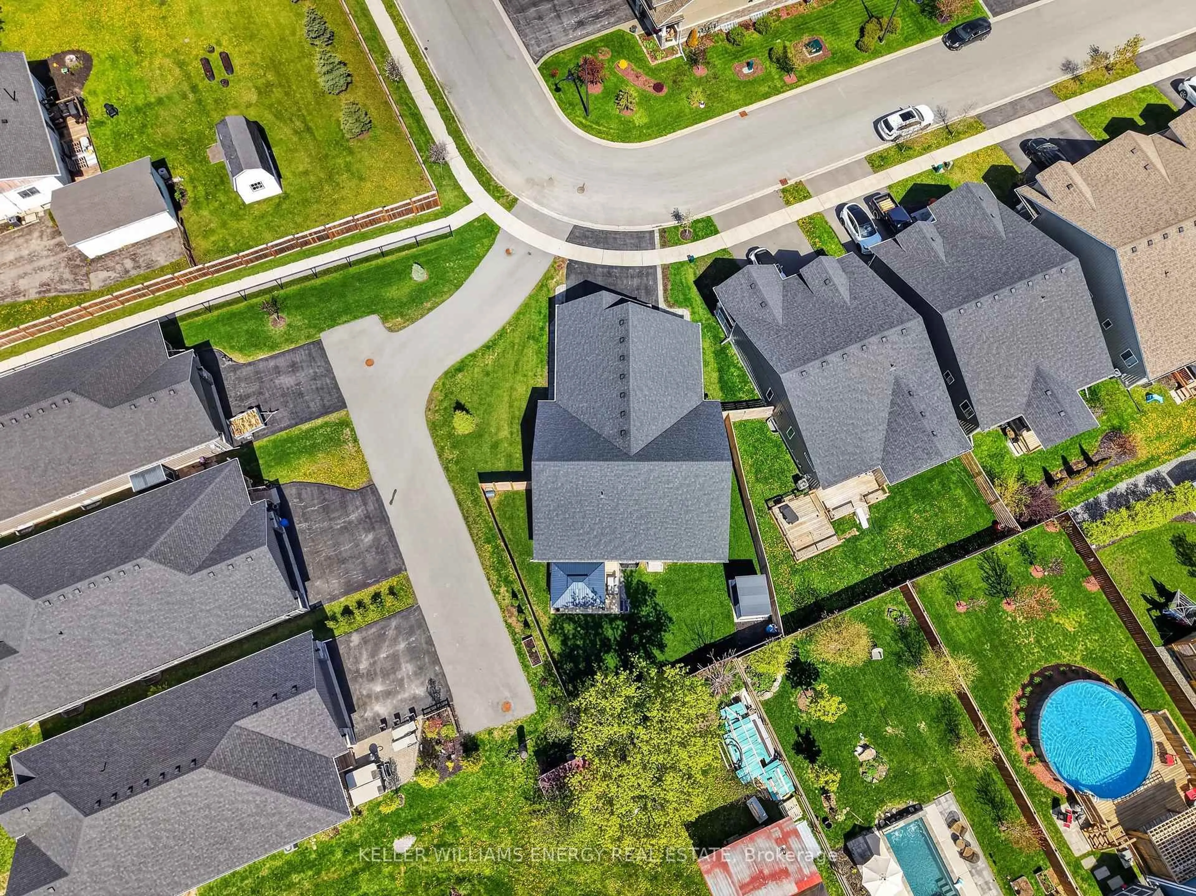 A pic from outside/outdoor area/front of a property/back of a property/a pic from drone, street for 67 Farrington Cres, Prince Edward County Ontario K0K 2T0