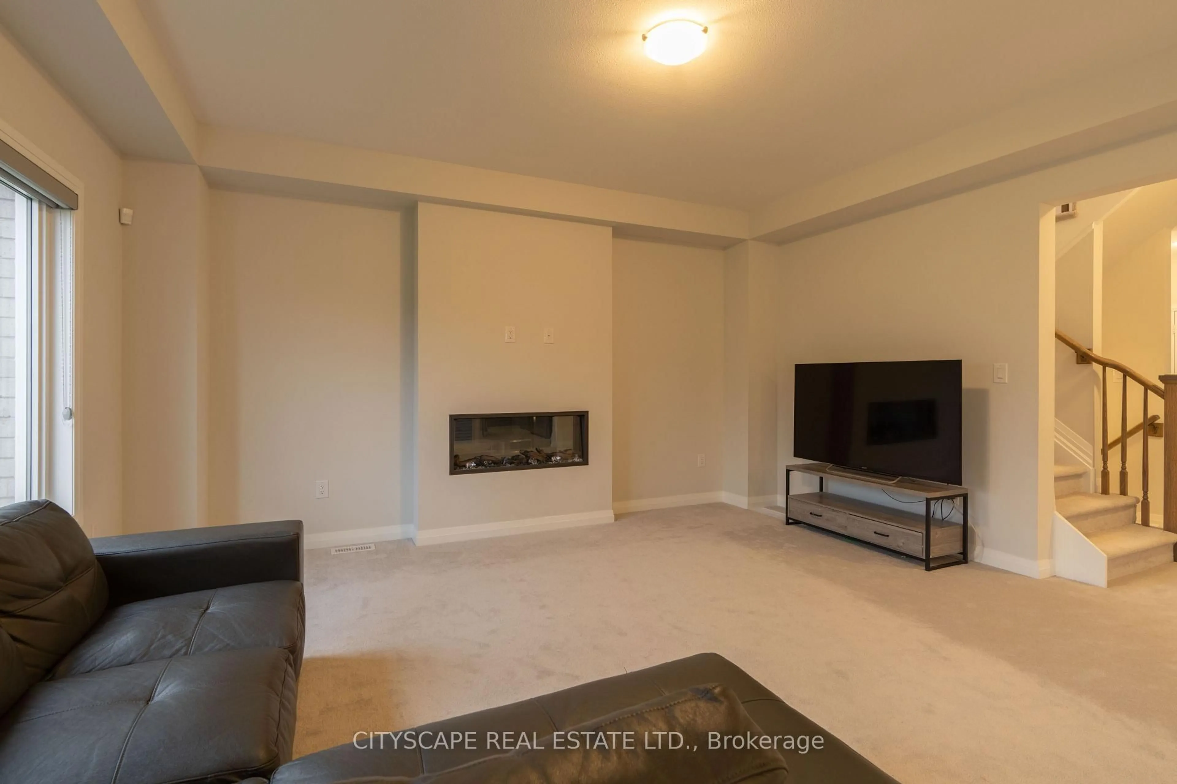 Living room with furniture, unknown for 9259 White Oak Ave, Niagara Falls Ontario L2G 3P6