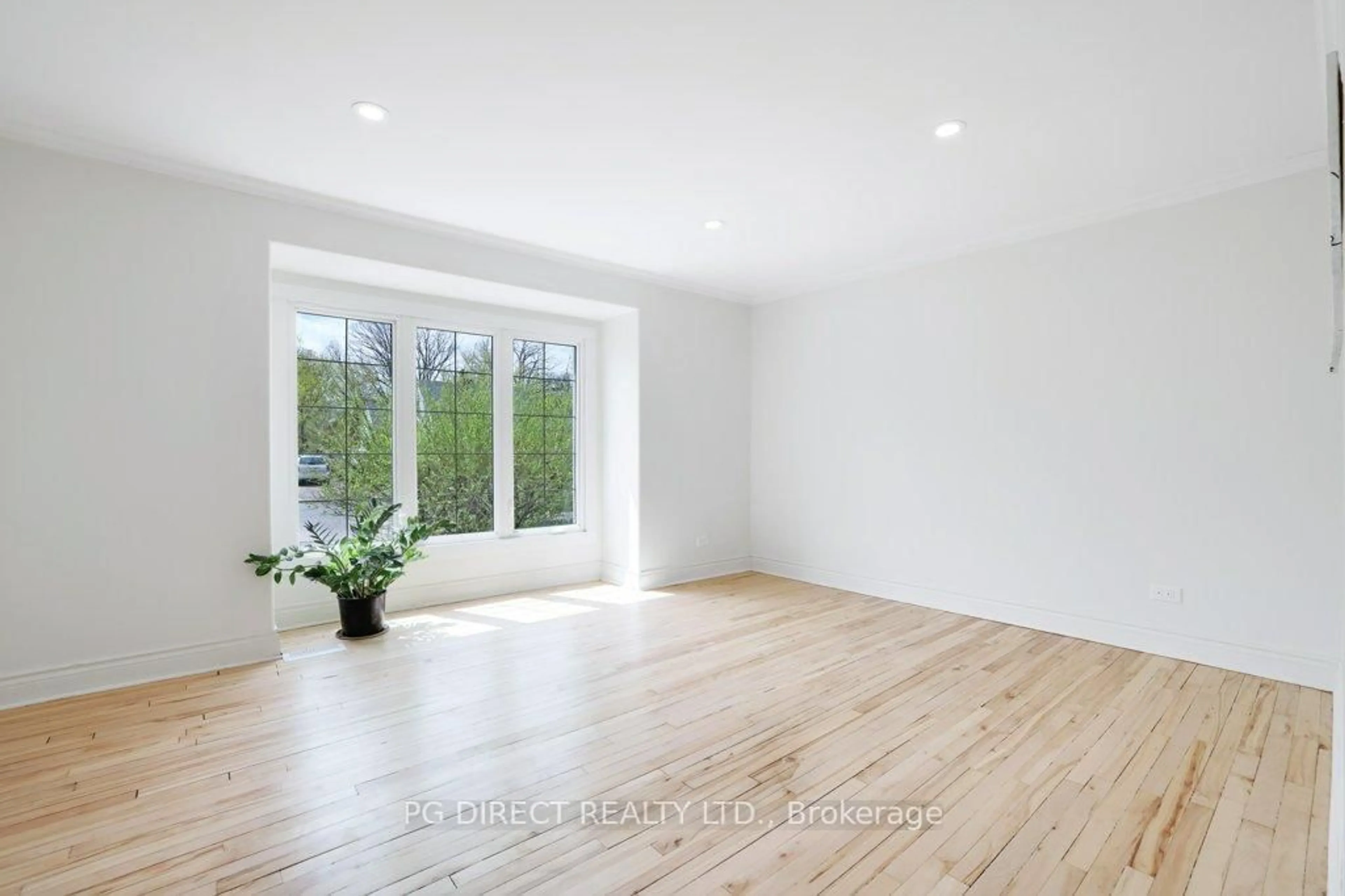 A pic of a room for 69 Harry St, Renfrew Ontario K7V 3C6